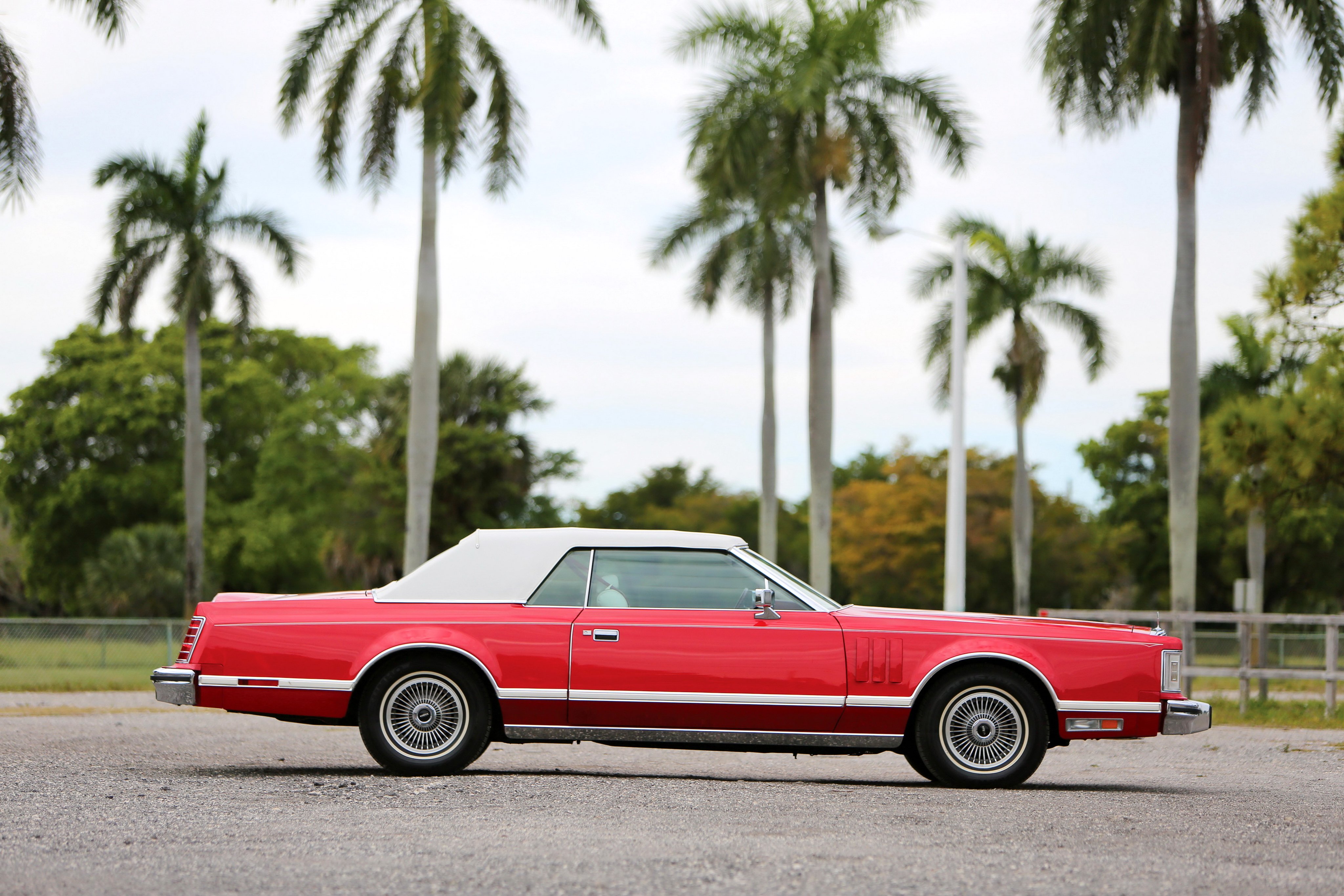 Lincoln Continental 1979