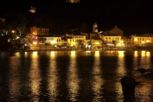 france, Houses, Rivers, Coast, Night, Street, Lights, Collioure, Cities