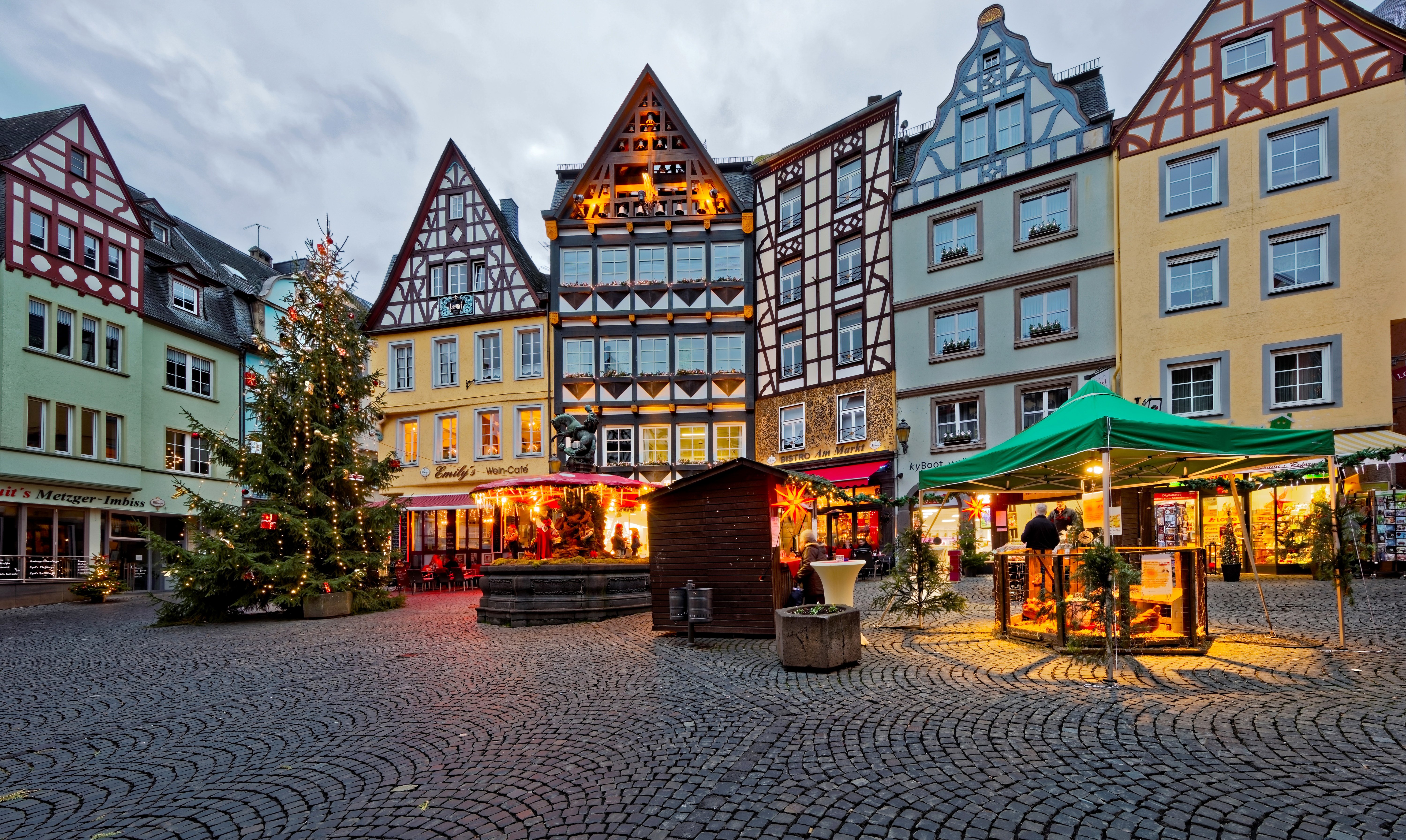 germany, Christmas, Holidays, Houses, Cochem, Christmas, Tree, Street, Cities Wallpaper