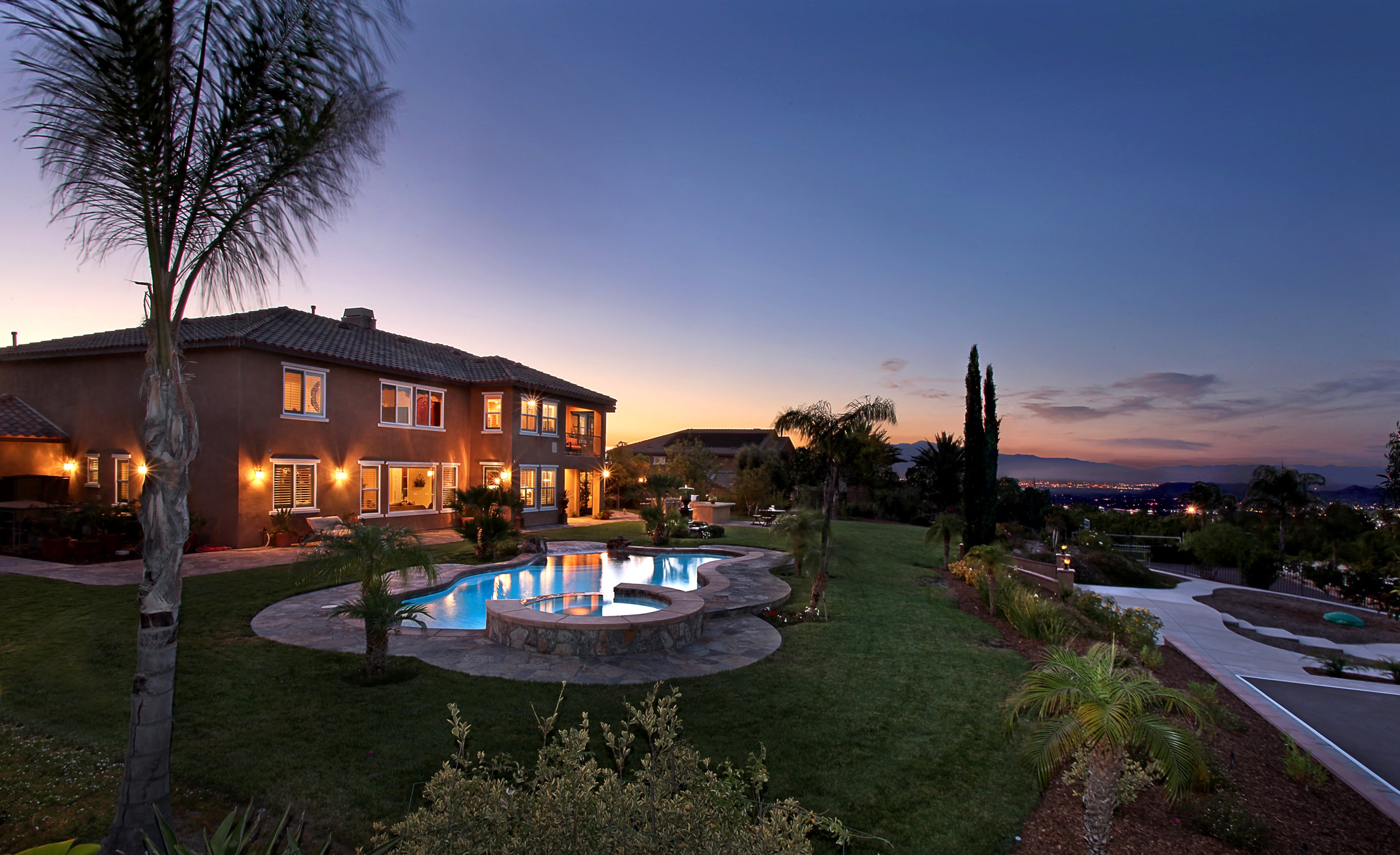 houses, Sky, Mansion, Pools, Lawn, Night, Street, Lights, Cities Wallpaper