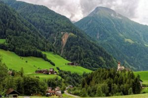 italy, Scenery, Mountains, Forests, Houses, Grasslands, Small, Towns, Fundres, Nature, Cities