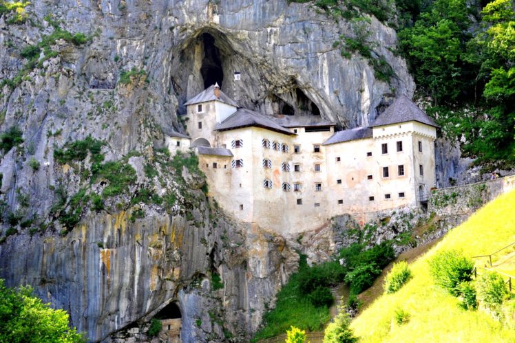 slovenia, Castles, Crag, Castell, De, Predjama, Cities HD Wallpaper Desktop Background