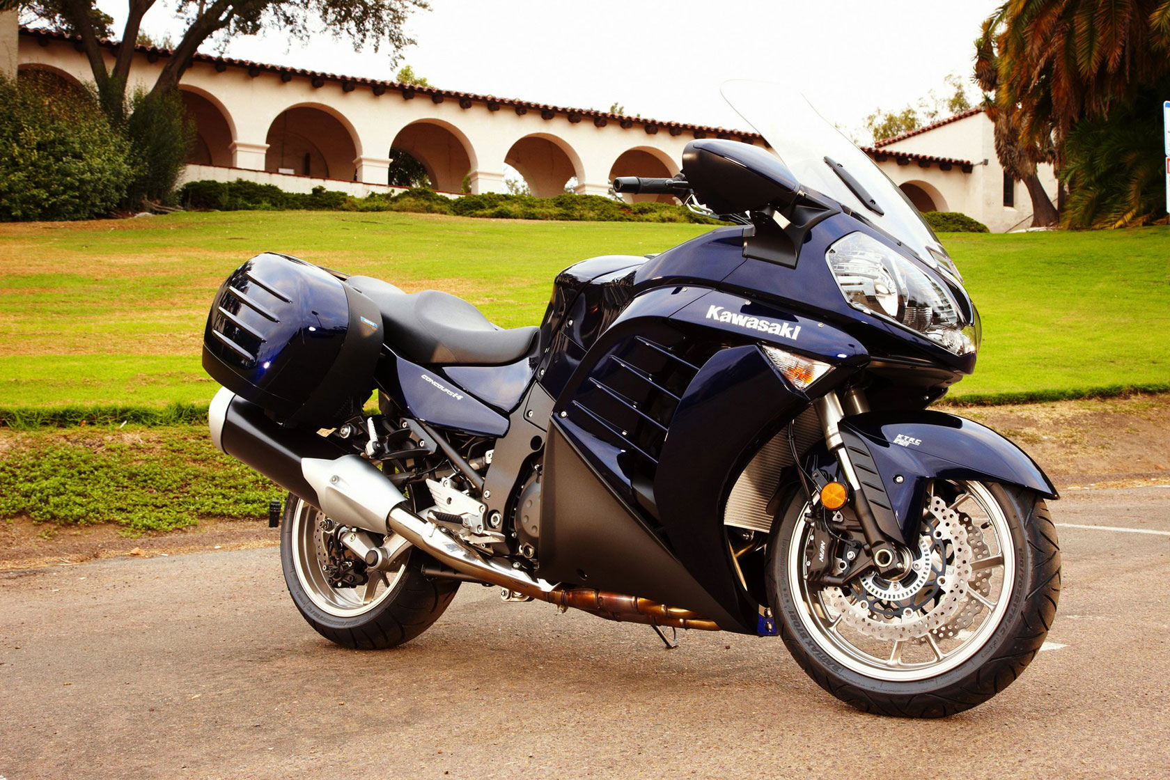 2010, Kawasaki, Concours, 1 4 Wallpaper