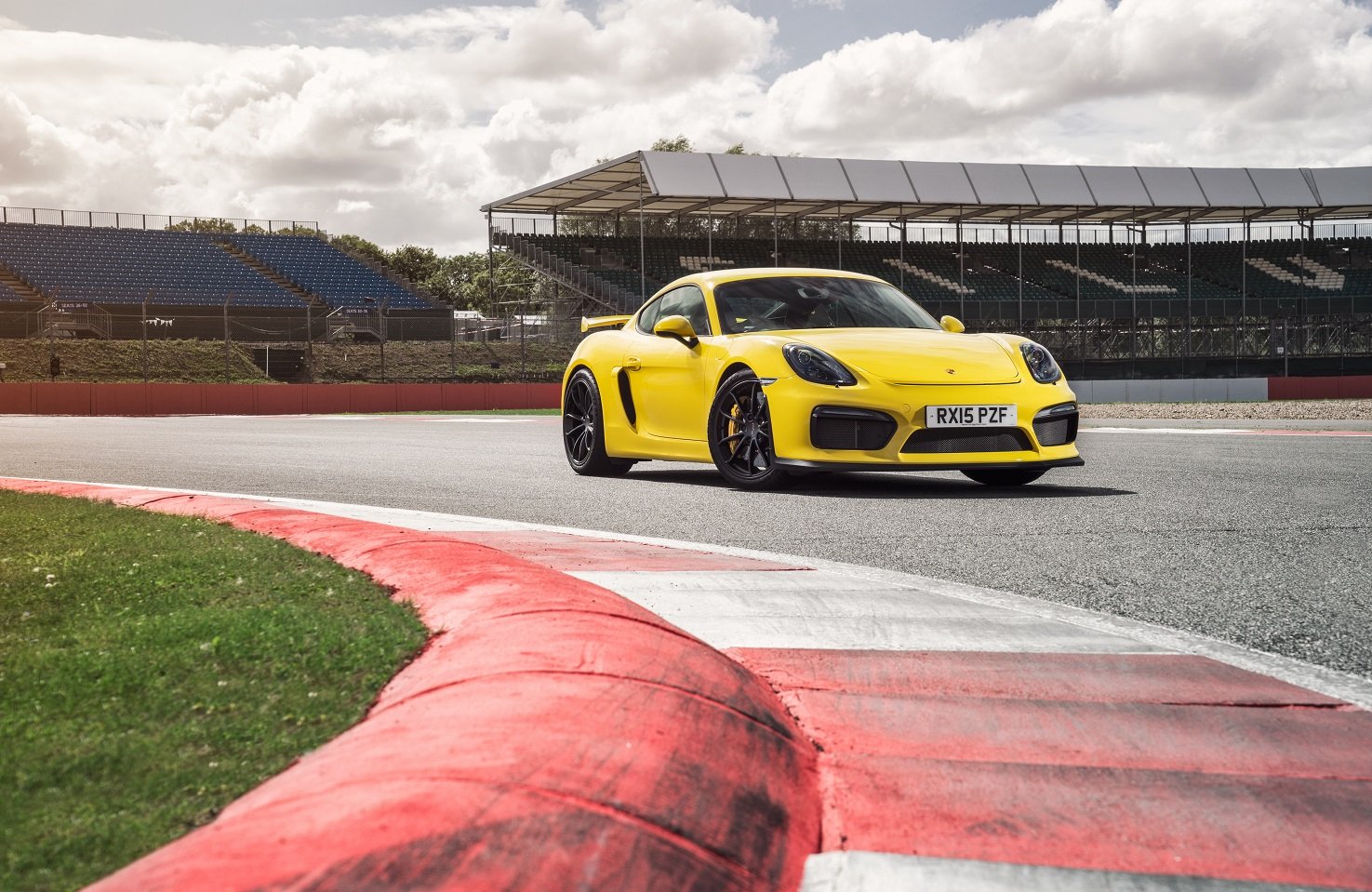 porsche, Cayman, Gt4, Uk spec,  981da , Cars, Coupe, 2015 Wallpaper