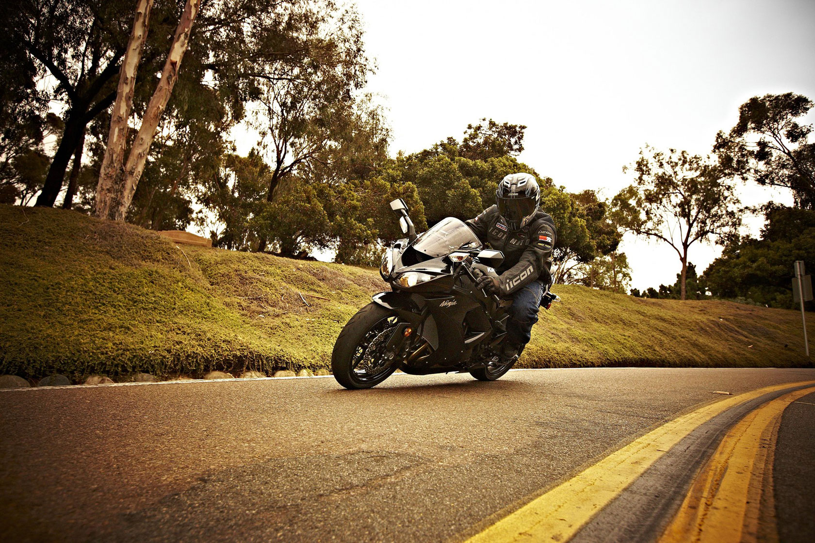 2010, Kawasaki, Ninja, Zx 10r Wallpaper