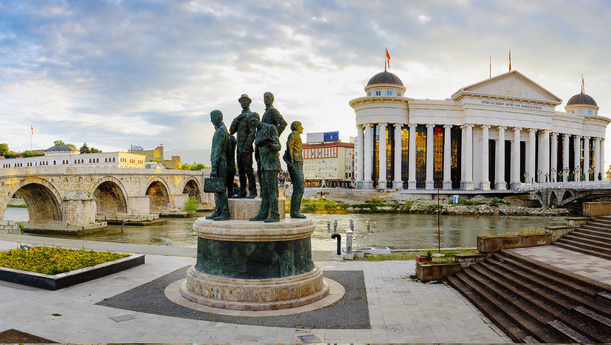 ciudad, Skopje, Macedonia, Europa, Estatua, Puente, Arquitectura Wallpaper