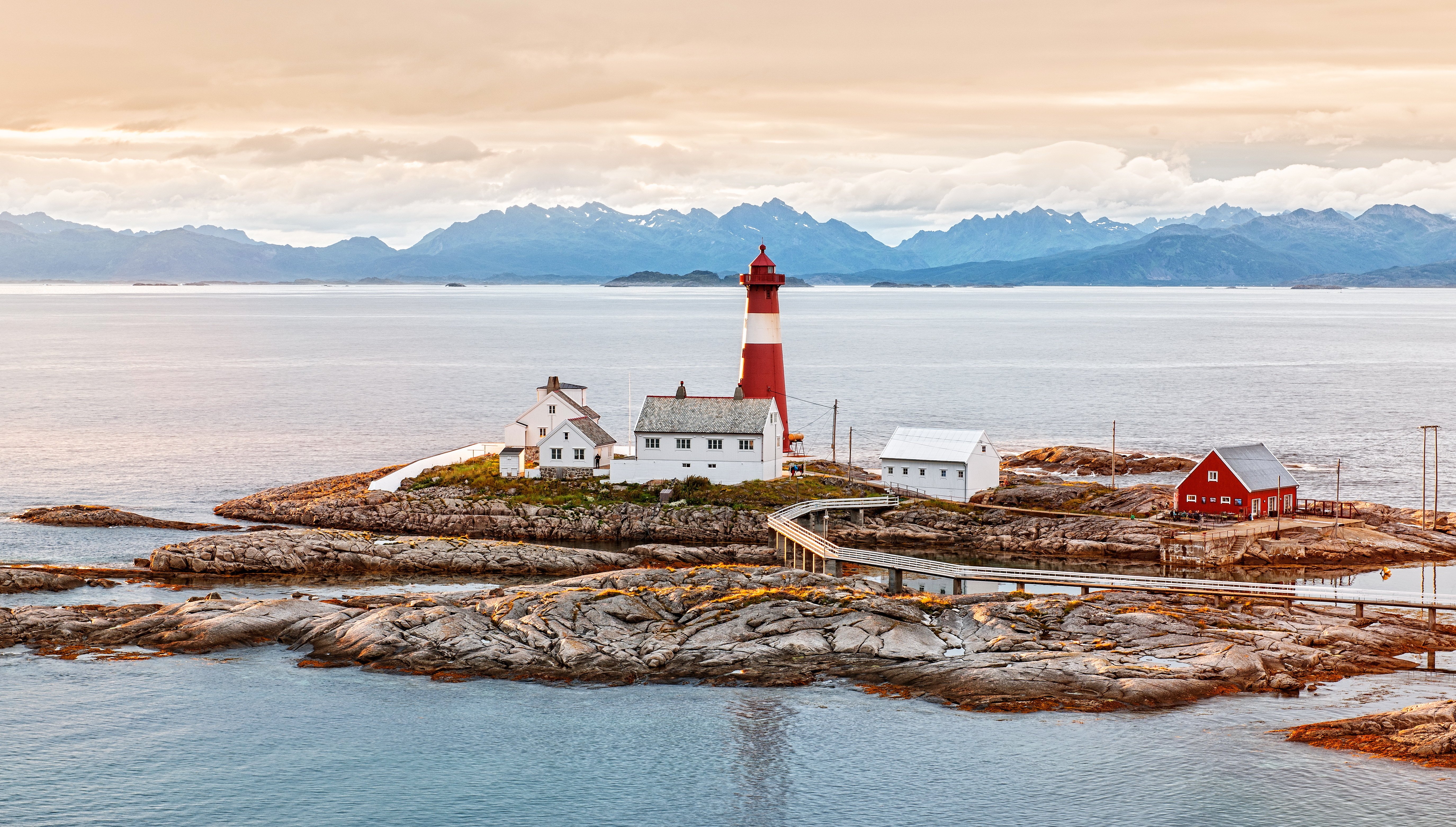 norway, Coast, Sea, Mountains, Lighthouse Wallpaper