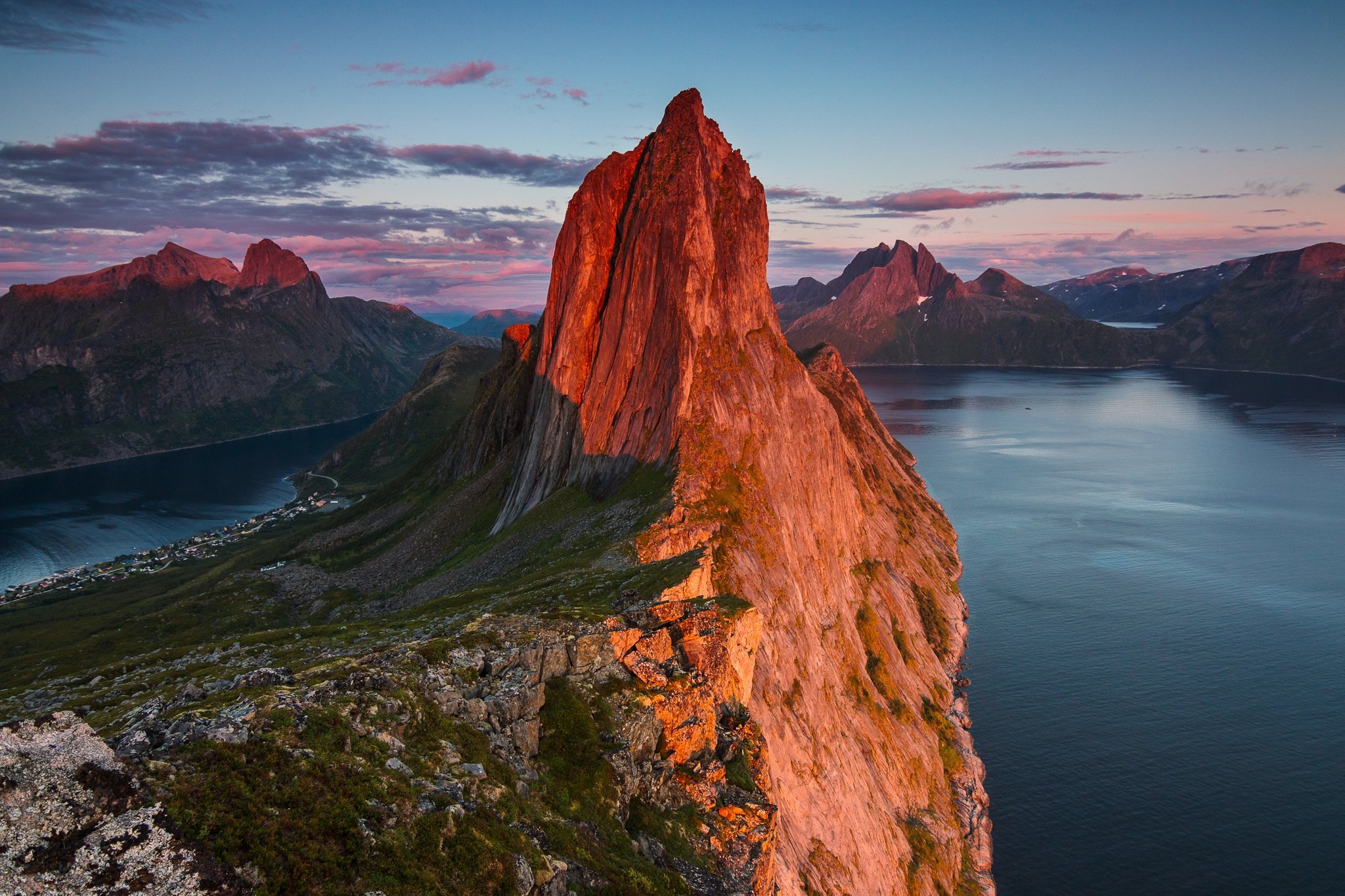 mountains, Norway, Evening, Crag, Nature Wallpaper