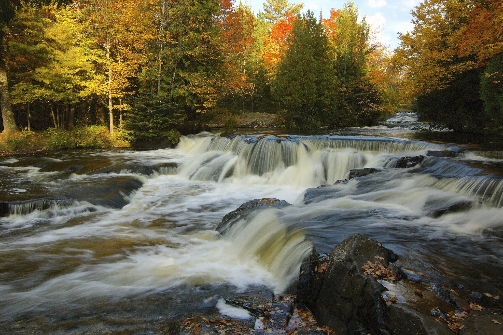 waterfalls, Rivers, Autumn, Nature Wallpaper
