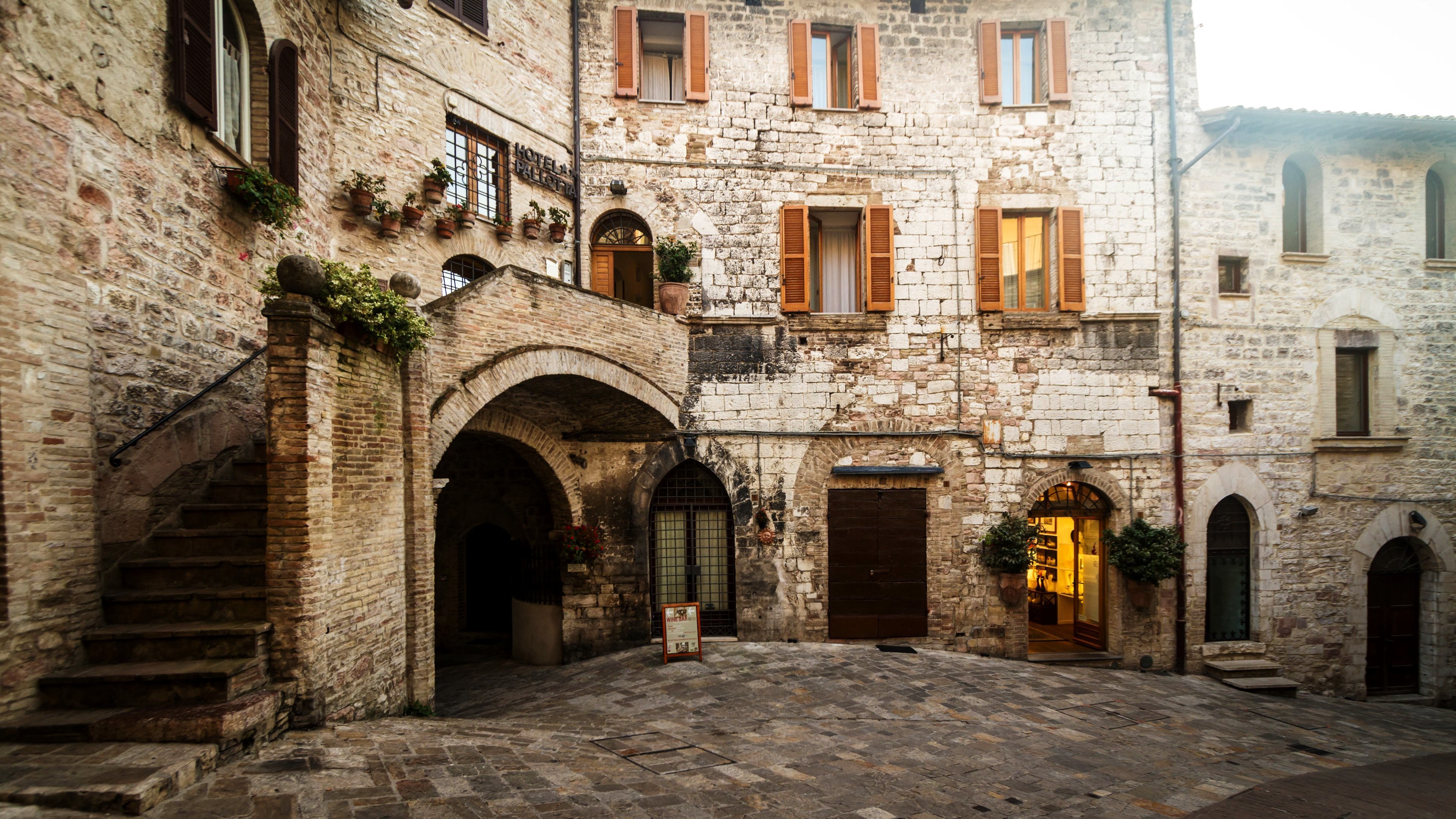 houses, Italy, Street, Assisi, Perugia, Umbria, Cities Wallpaper