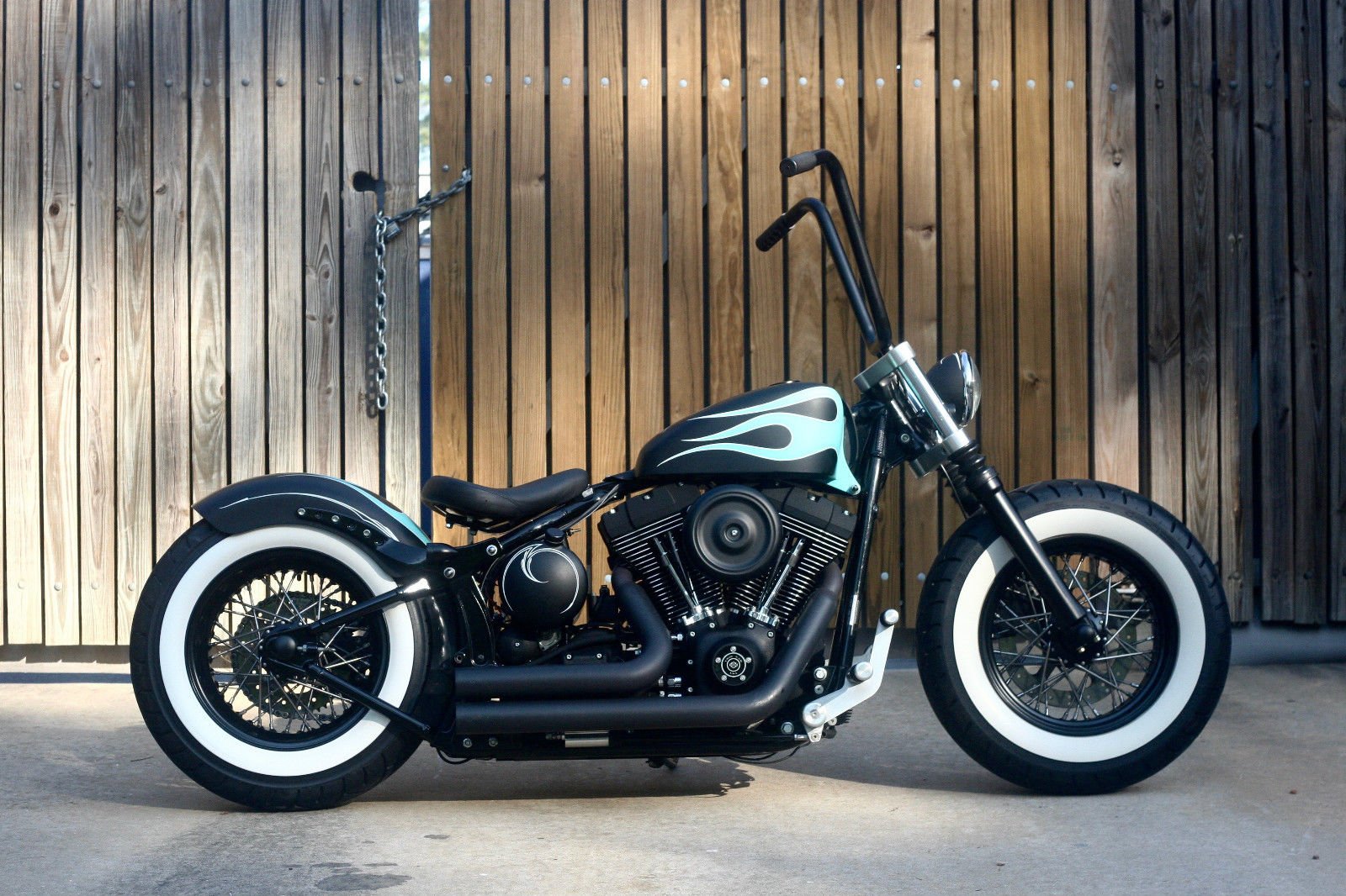 Custom Bike Bobber