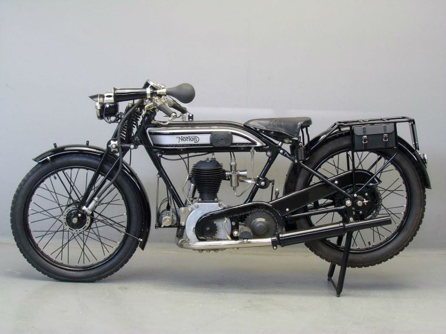 norton, Cafe, Racer, Motorbike, Bike, Motorcycle, Race, Racing Wallpaper