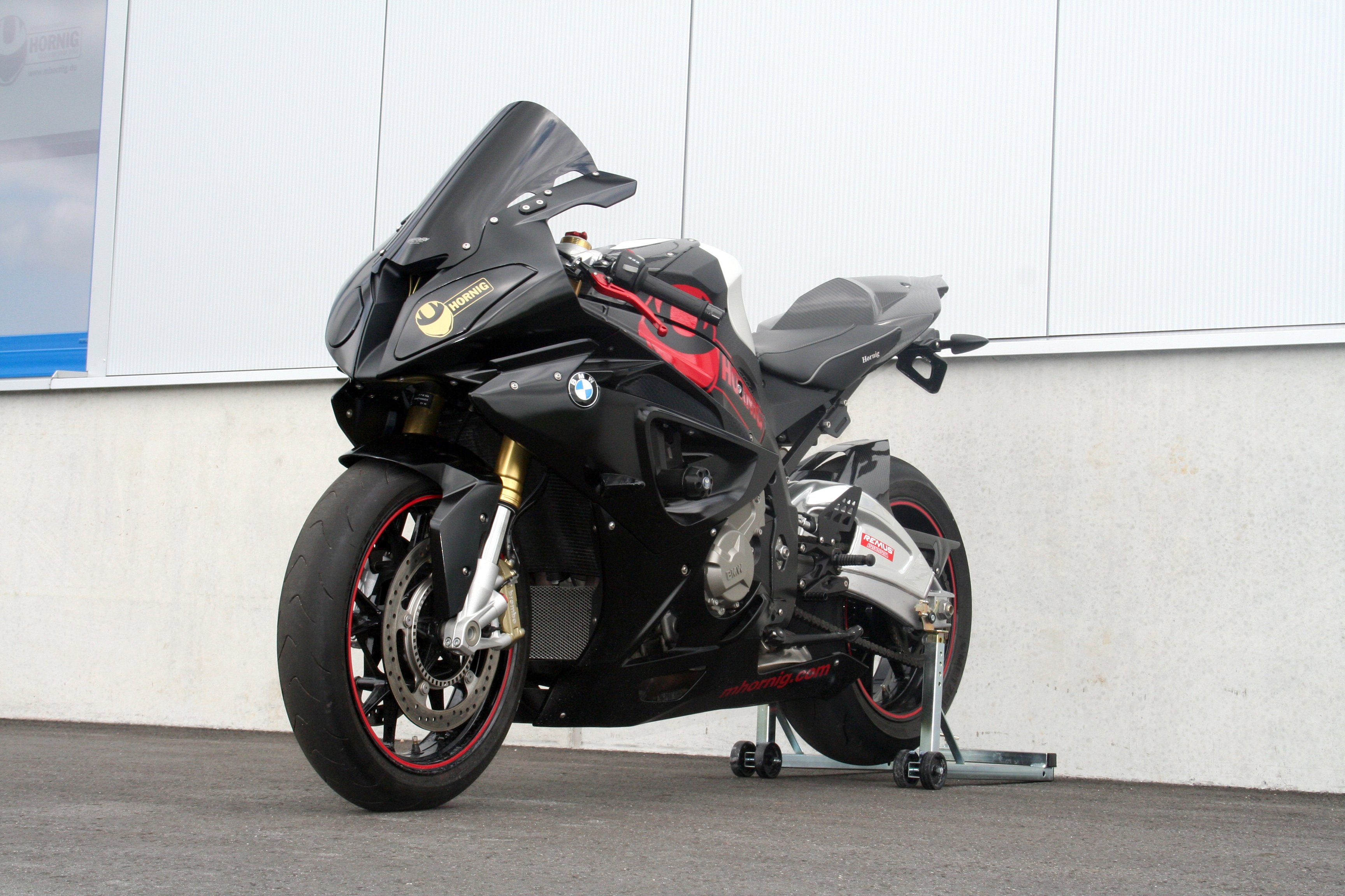 Bmw super bike