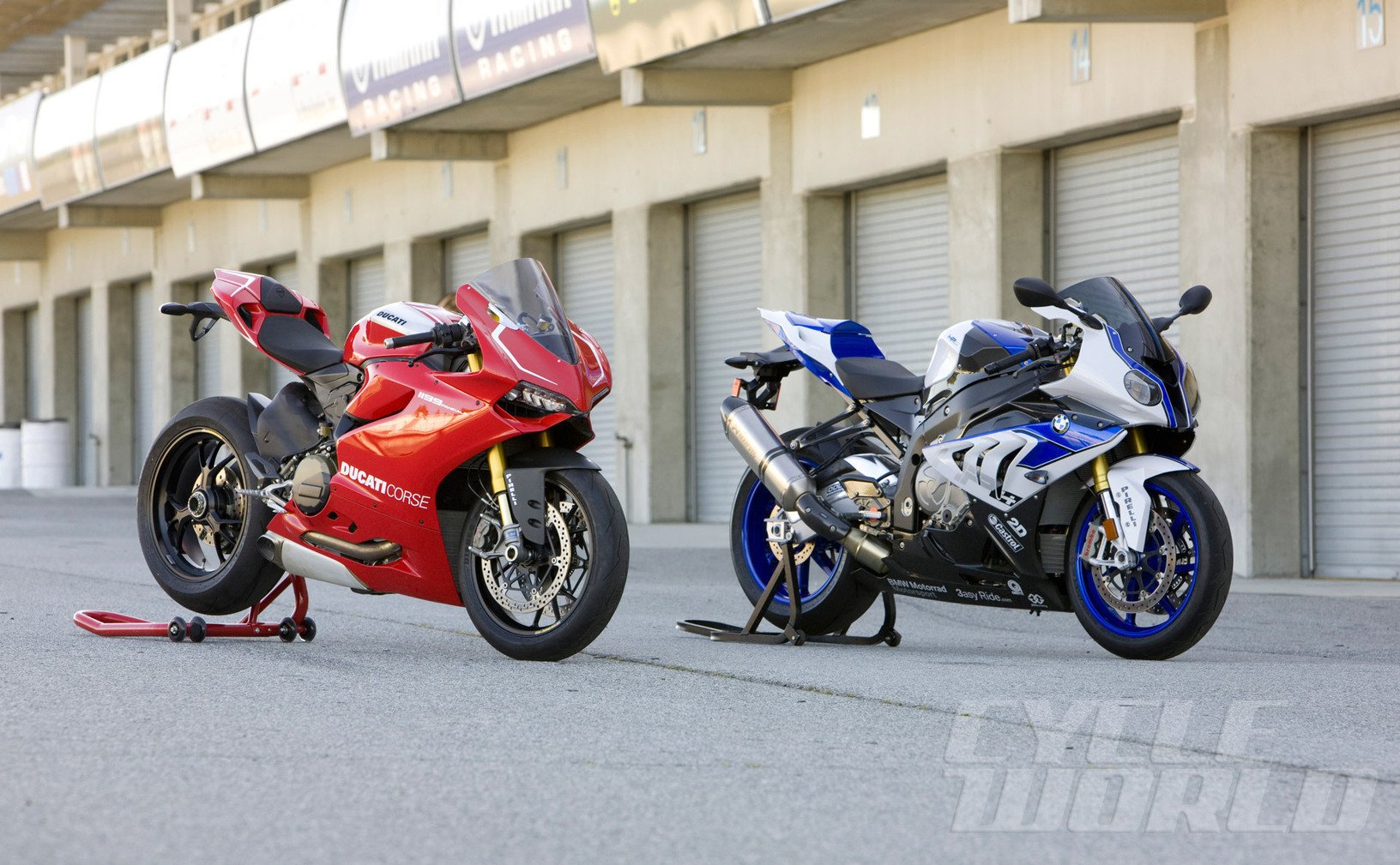 BMW s1000rr vs Ducati