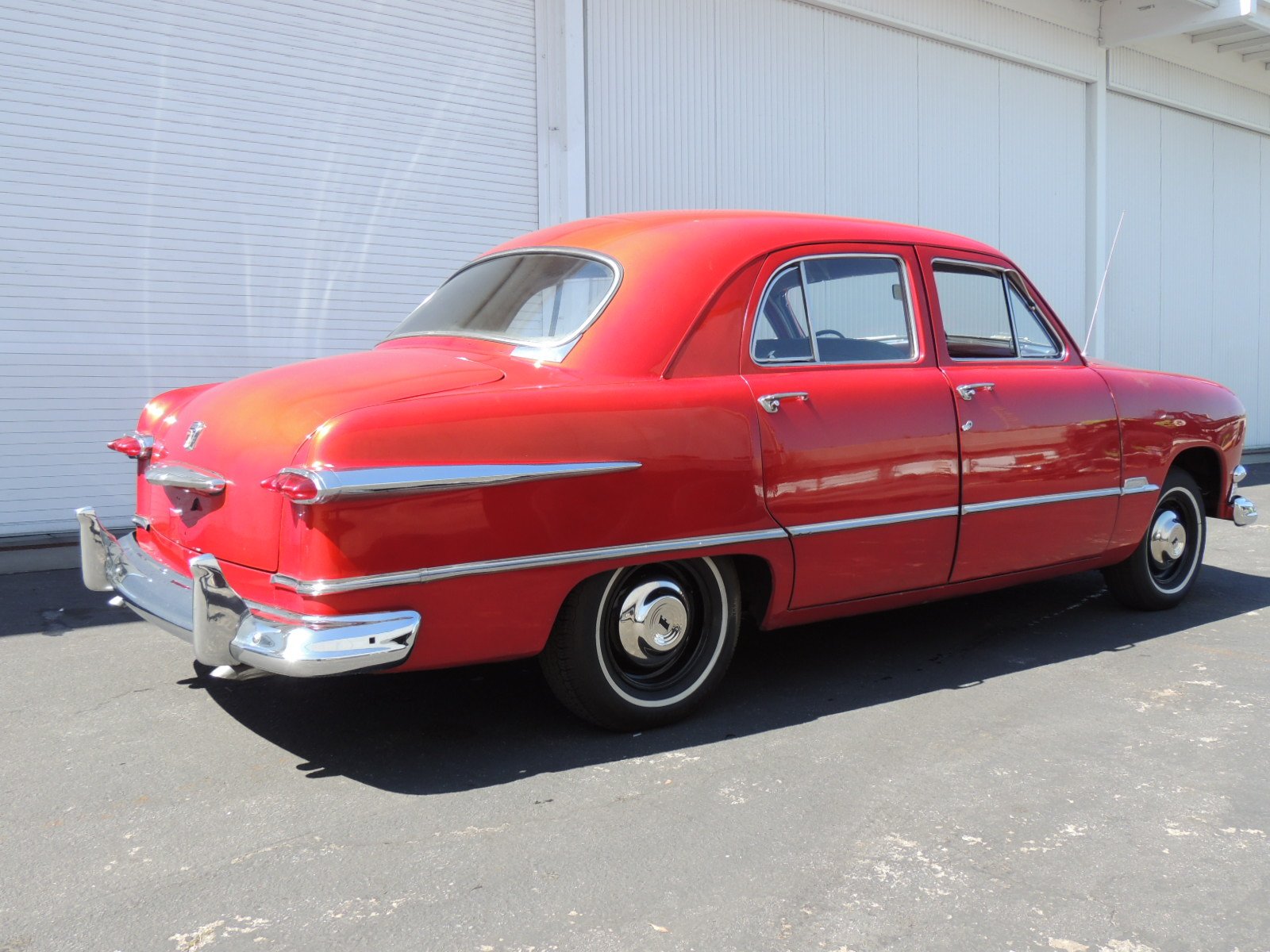 1951, Ford, Sedan, 4, Door, Red, Classic, Old, Vintage, Usa, 1600x1200 03 Wallpaper