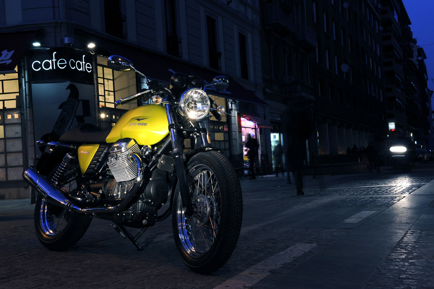 2010, Moto, Guzzi, V 7, Cafe, Classic Wallpaper