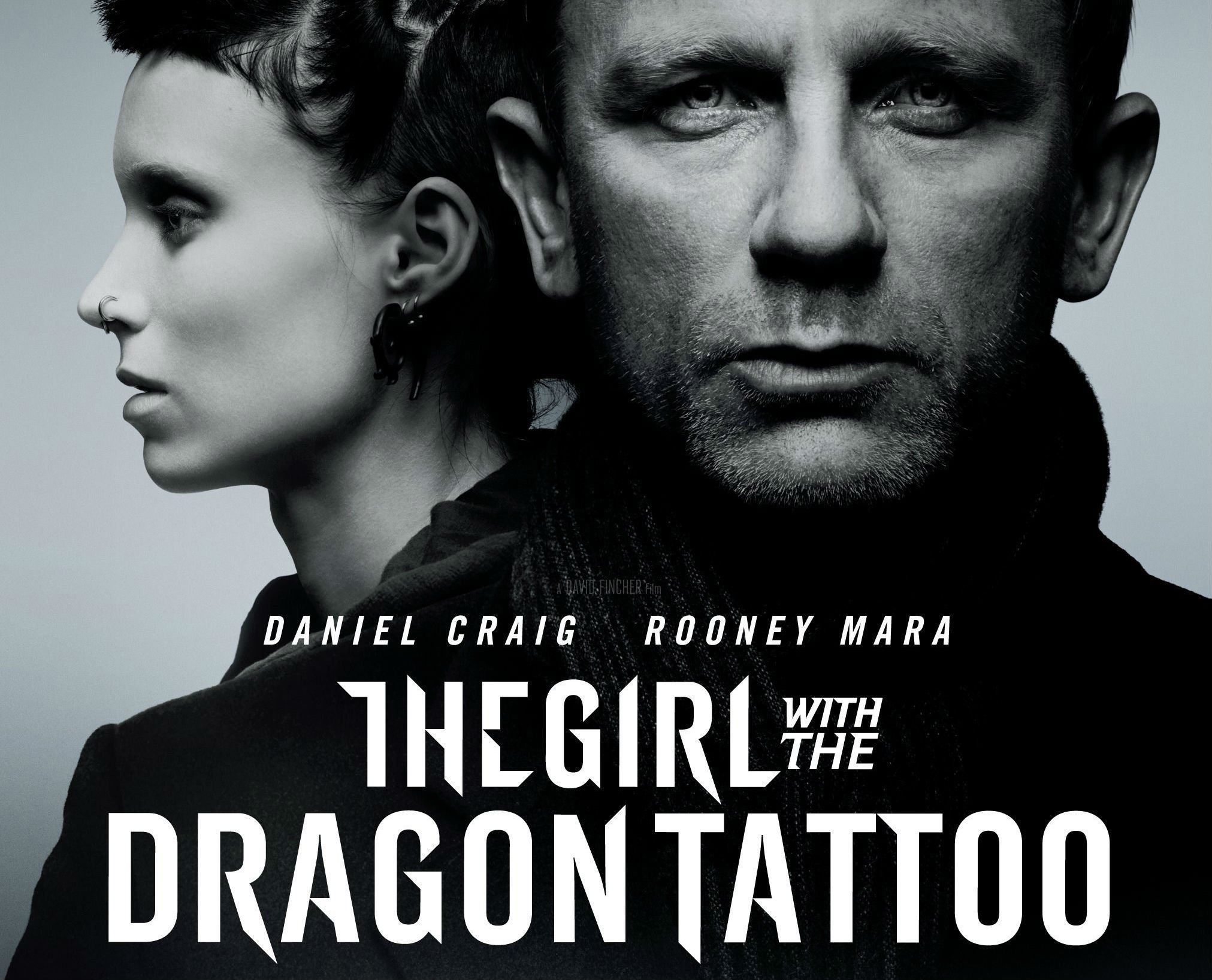Дэниел Крейг девушка с татуировкой дракона
