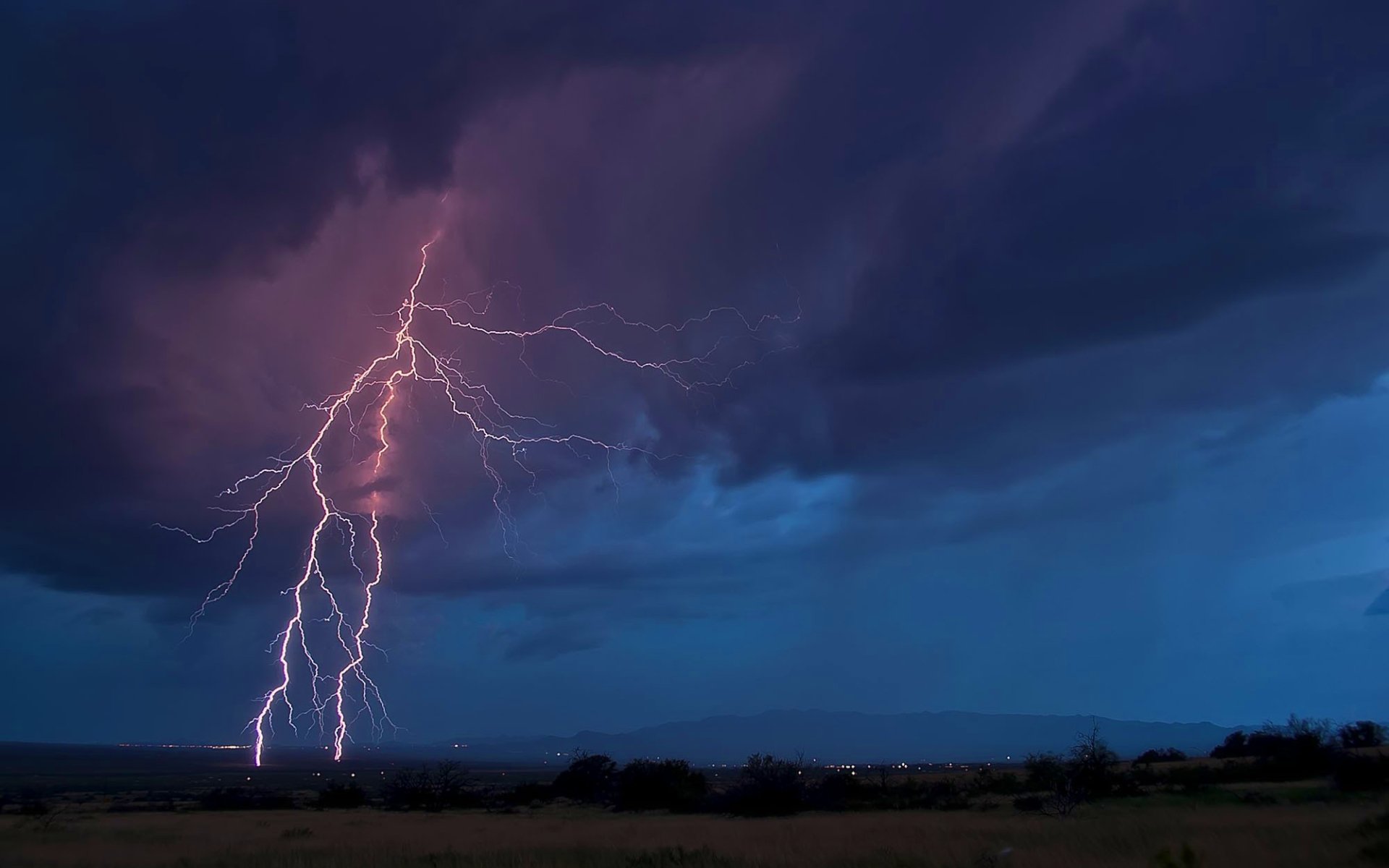 lightning, Storm, Rain, Clouds, Sky, Nature, Thunderstorm Wallpaper