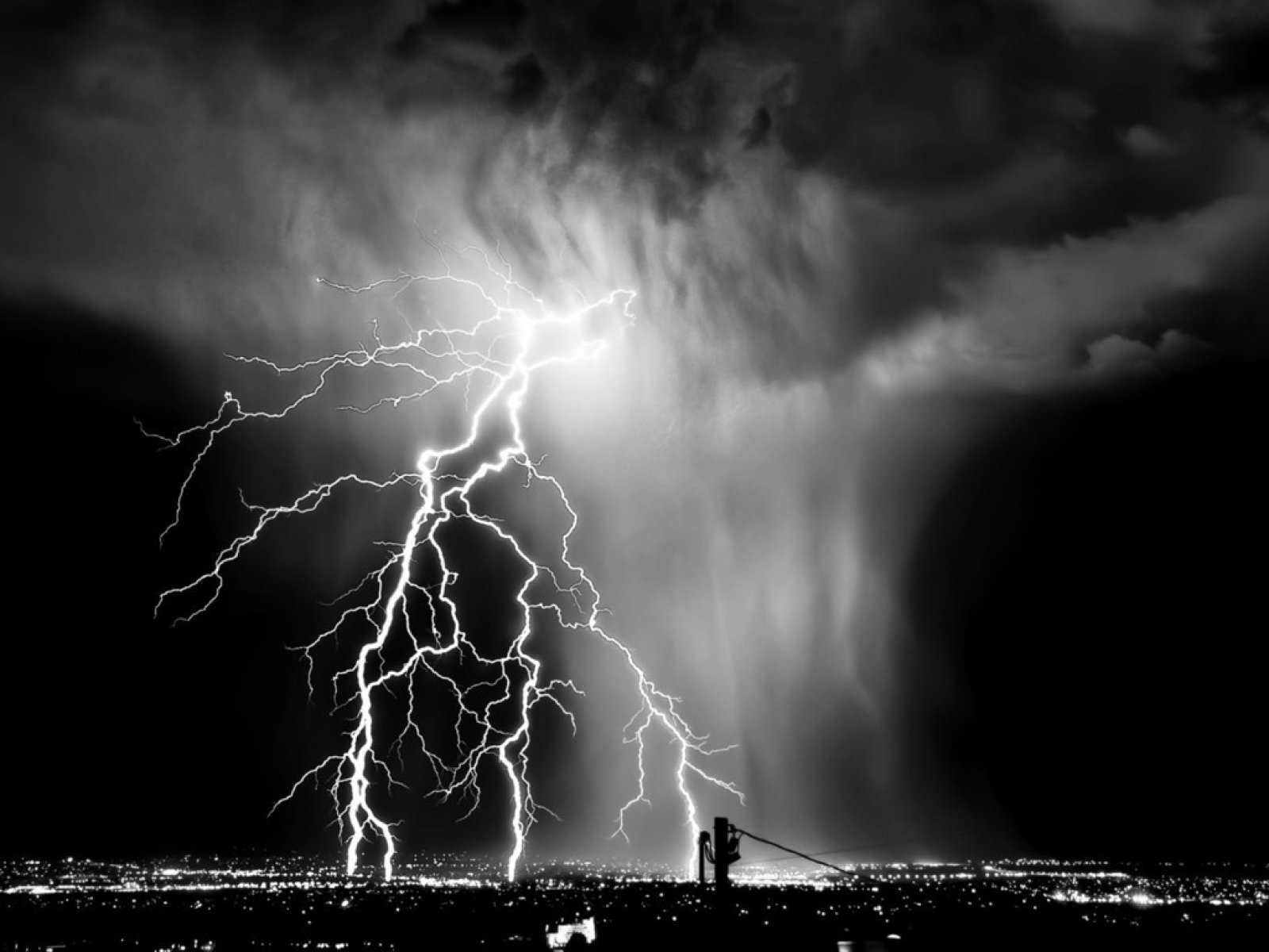 lightning, Storm, Rain, Clouds, Sky, Nature, Thunderstorm Wallpaper