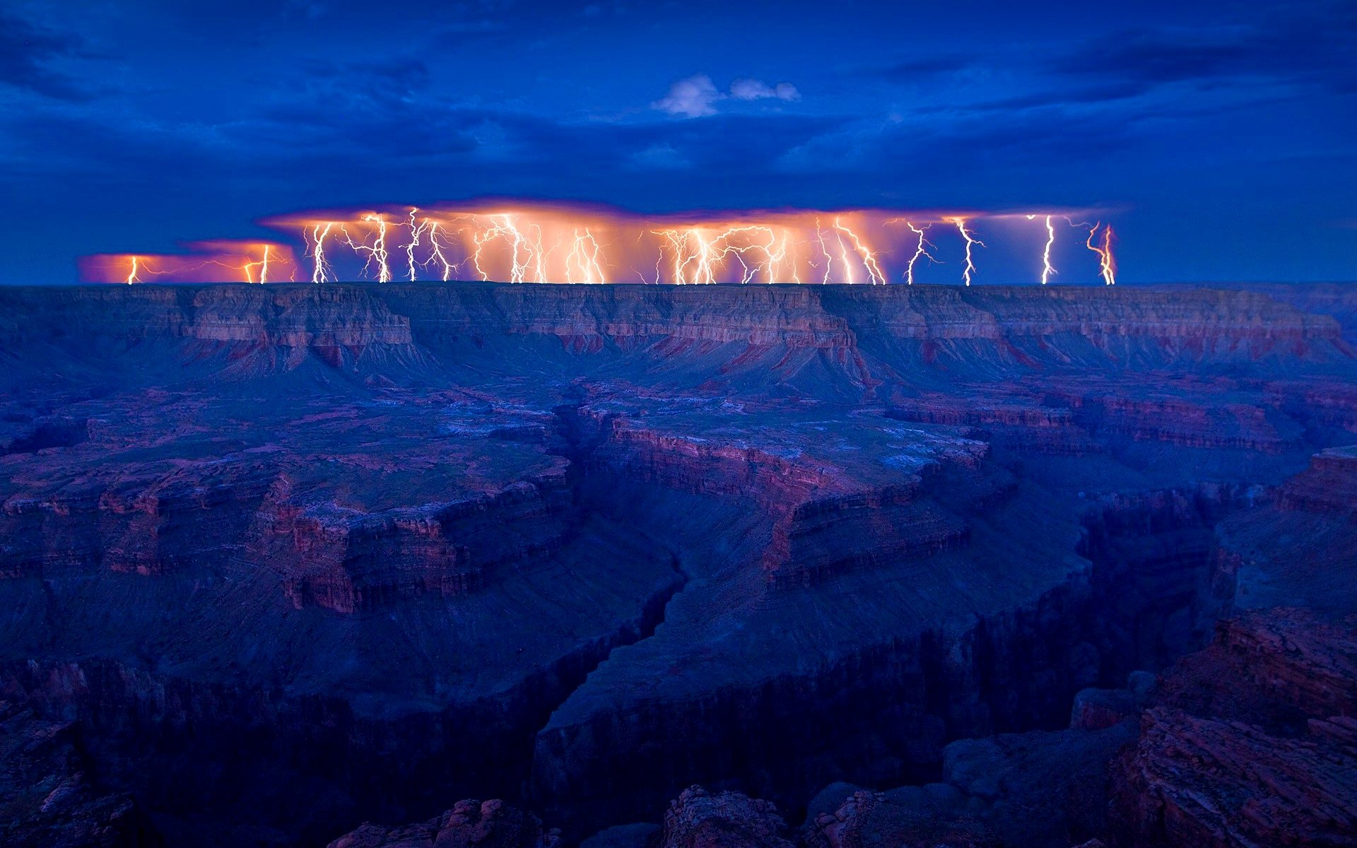 lightning, Storm, Rain, Clouds, Sky, Nature, Thunderstorm Wallpaper