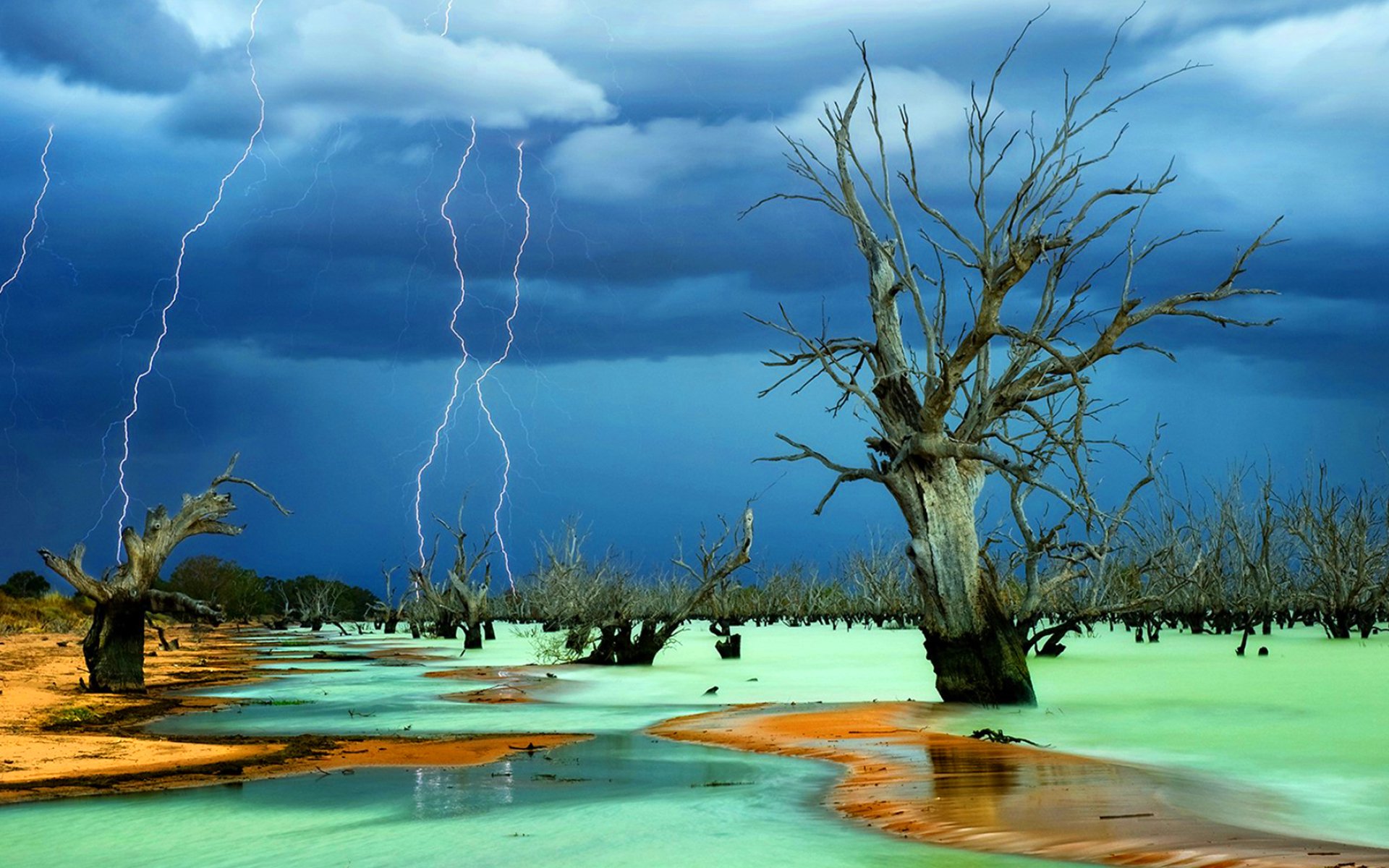 lightning, Storm, Rain, Clouds, Sky, Nature, Thunderstorm Wallpaper