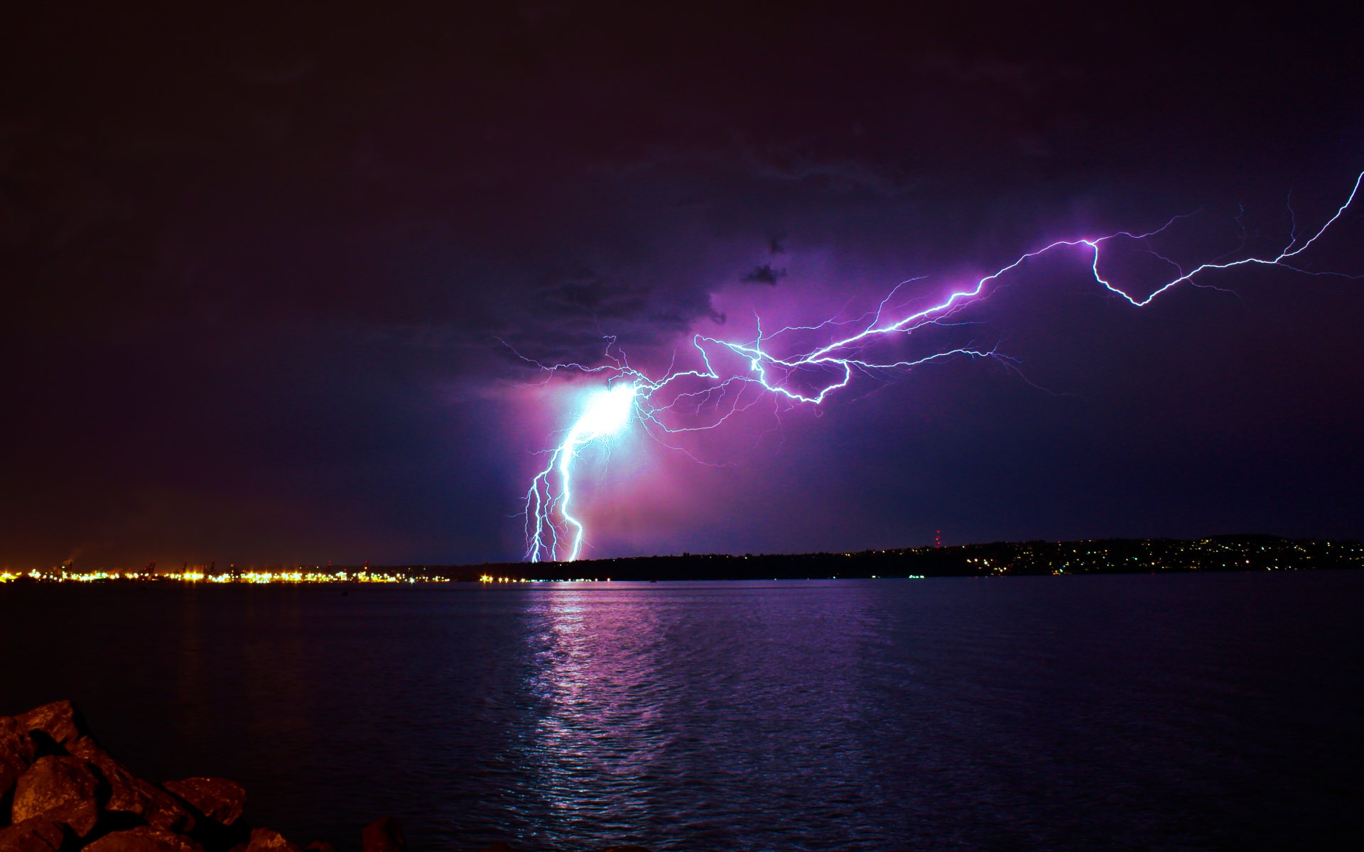 lightning, Storm, Rain, Clouds, Sky, Nature, Thunderstorm Wallpaper