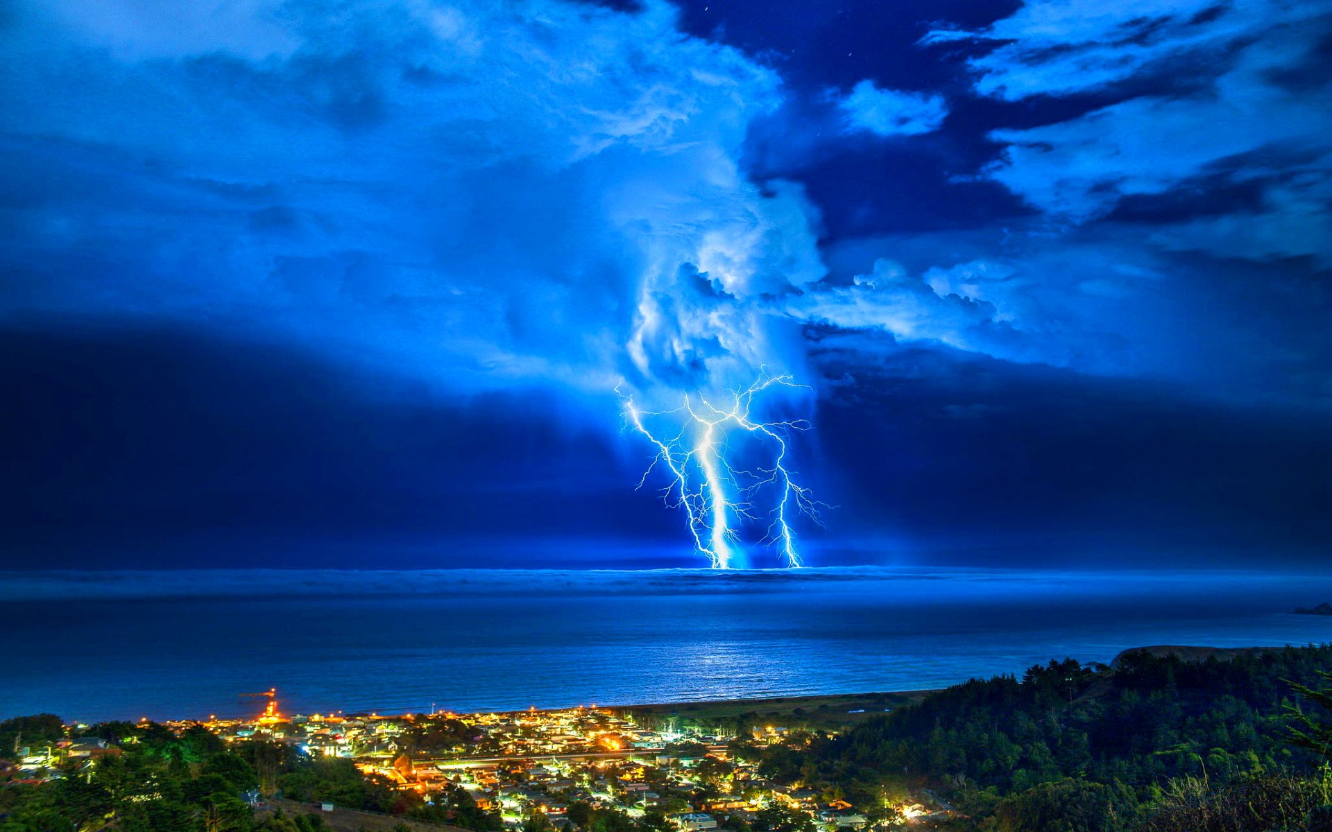 lightning, Storm, Rain, Clouds, Sky, Nature, Thunderstorm Wallpaper