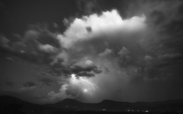 lightning, Storm, Rain, Clouds, Sky, Nature, Thunderstorm HD Wallpaper Desktop Background