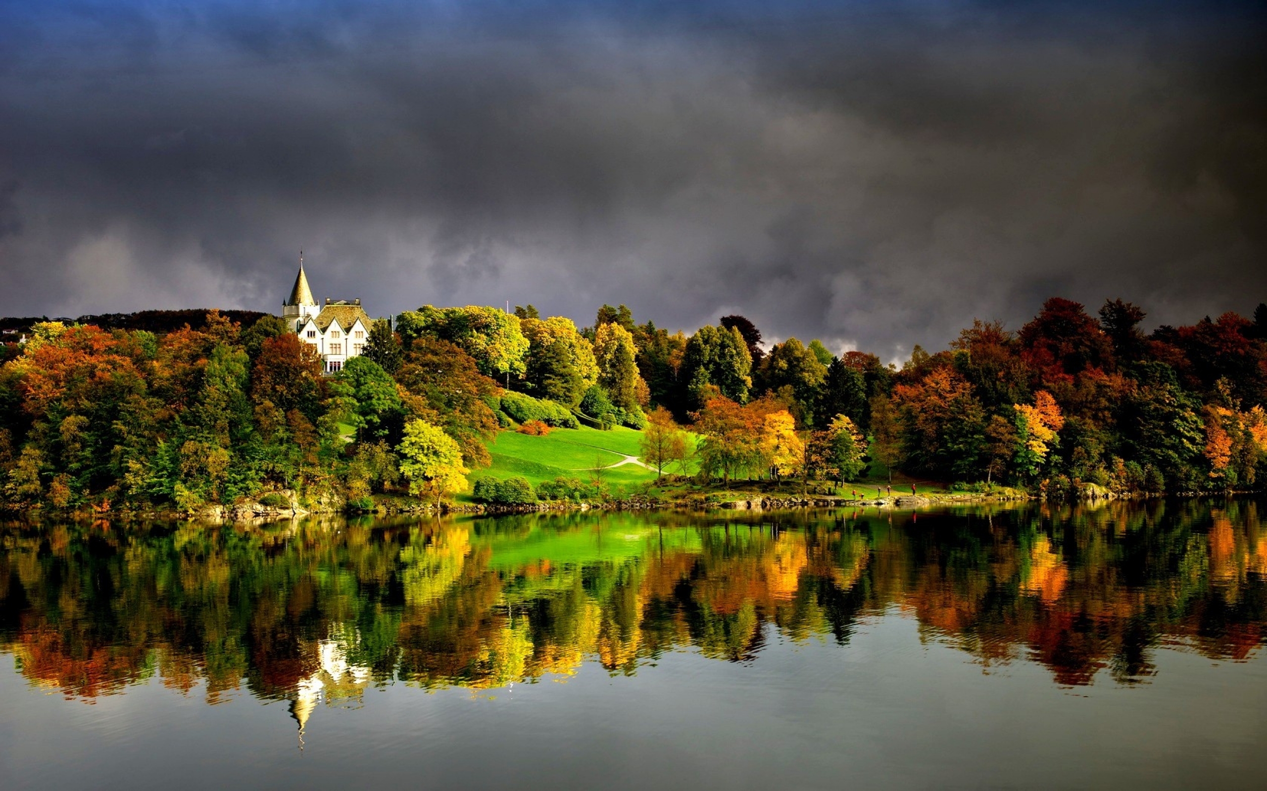 lake Wallpaper