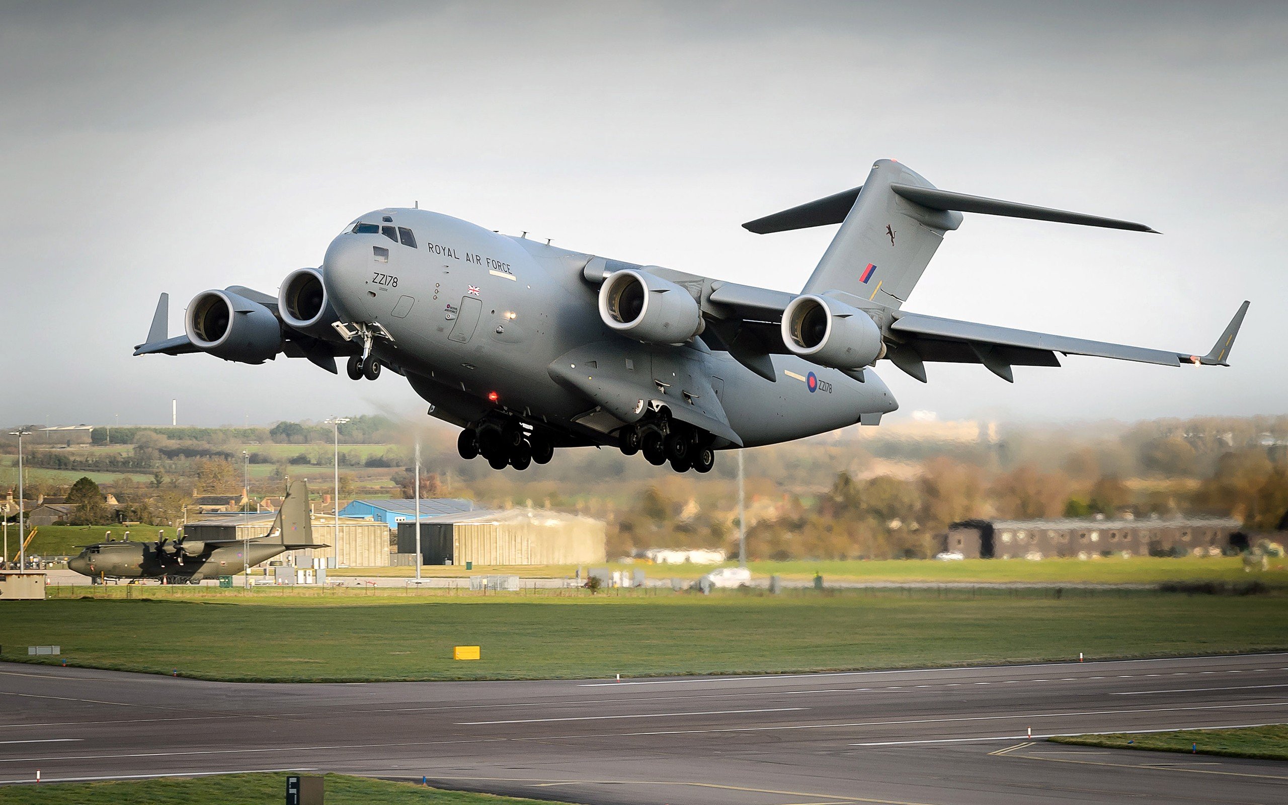 avion, Hercules, Militar, Despegando Wallpaper