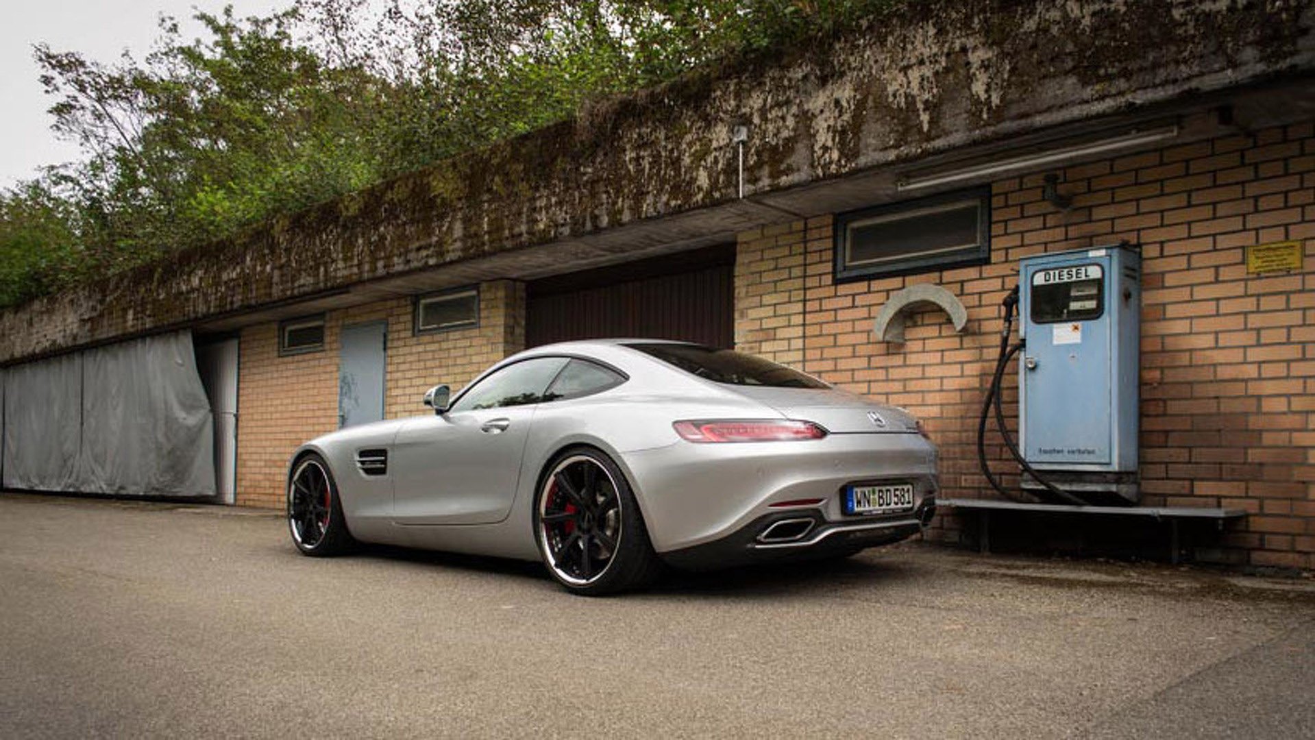 Mercedes AMG GTS 2016