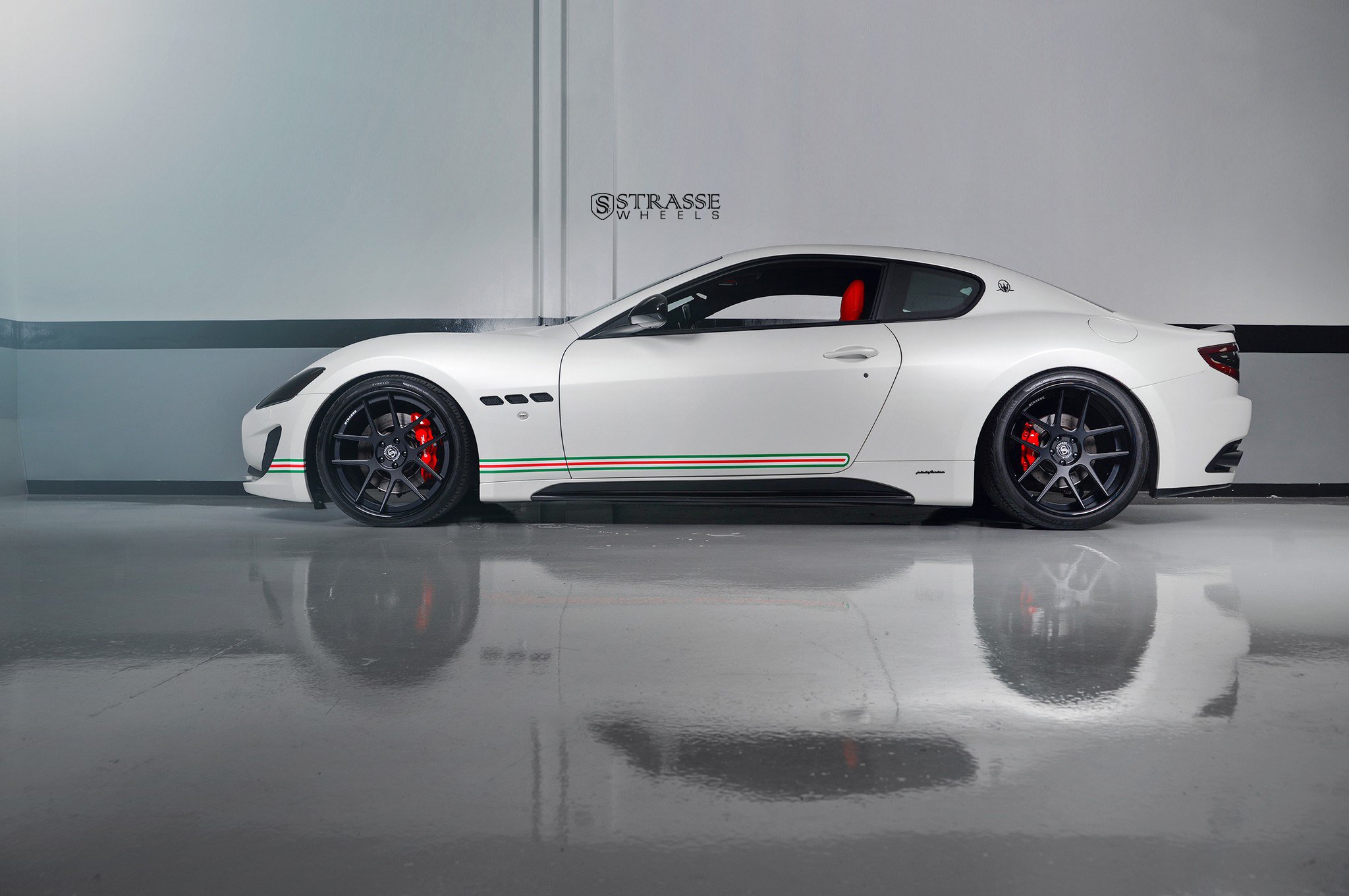 white, Maserati, Gran, Turismo, Strasse, Wheels, Cars Wallpaper