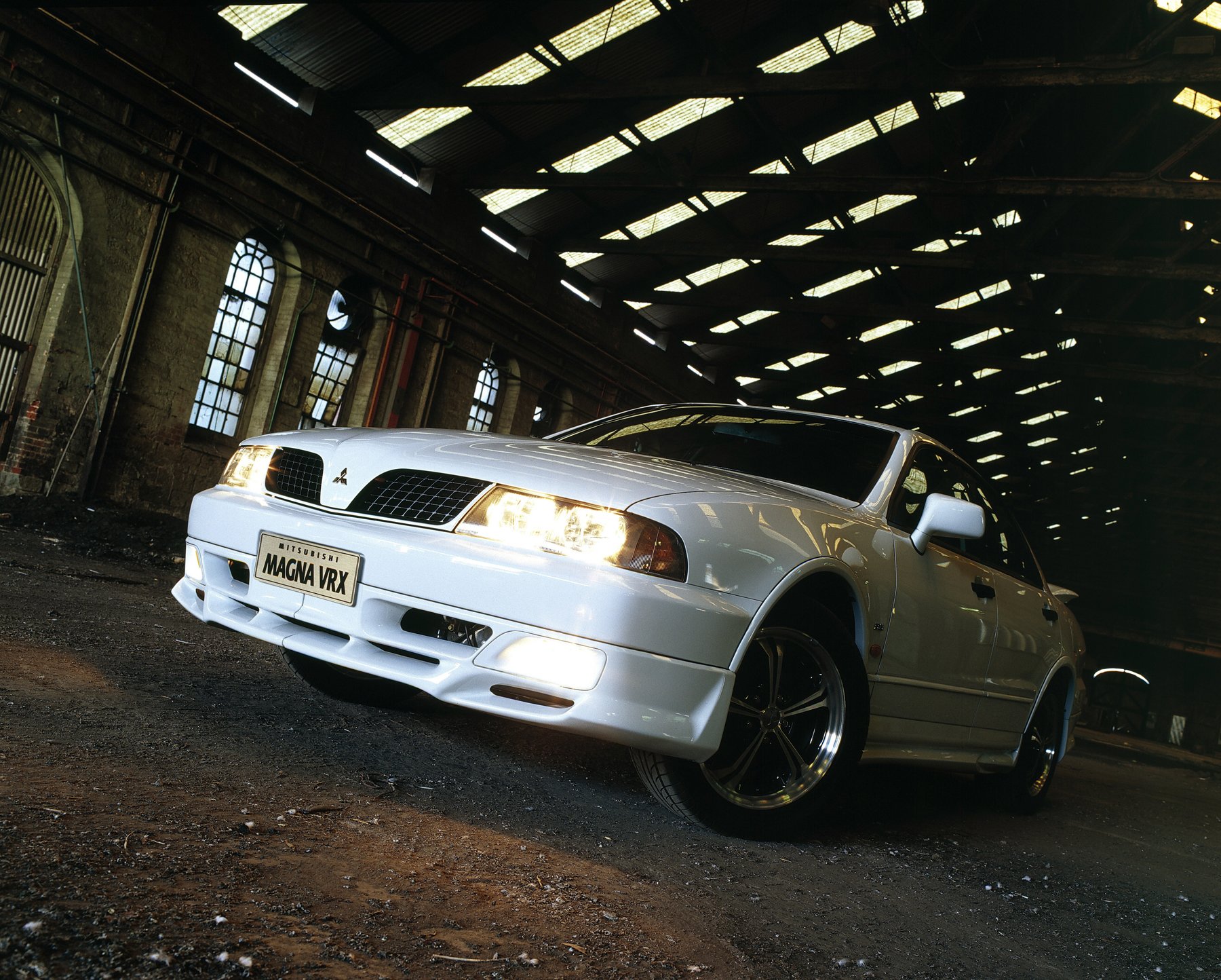 20, 02mitsubishi, Magna, Vr x Wallpaper