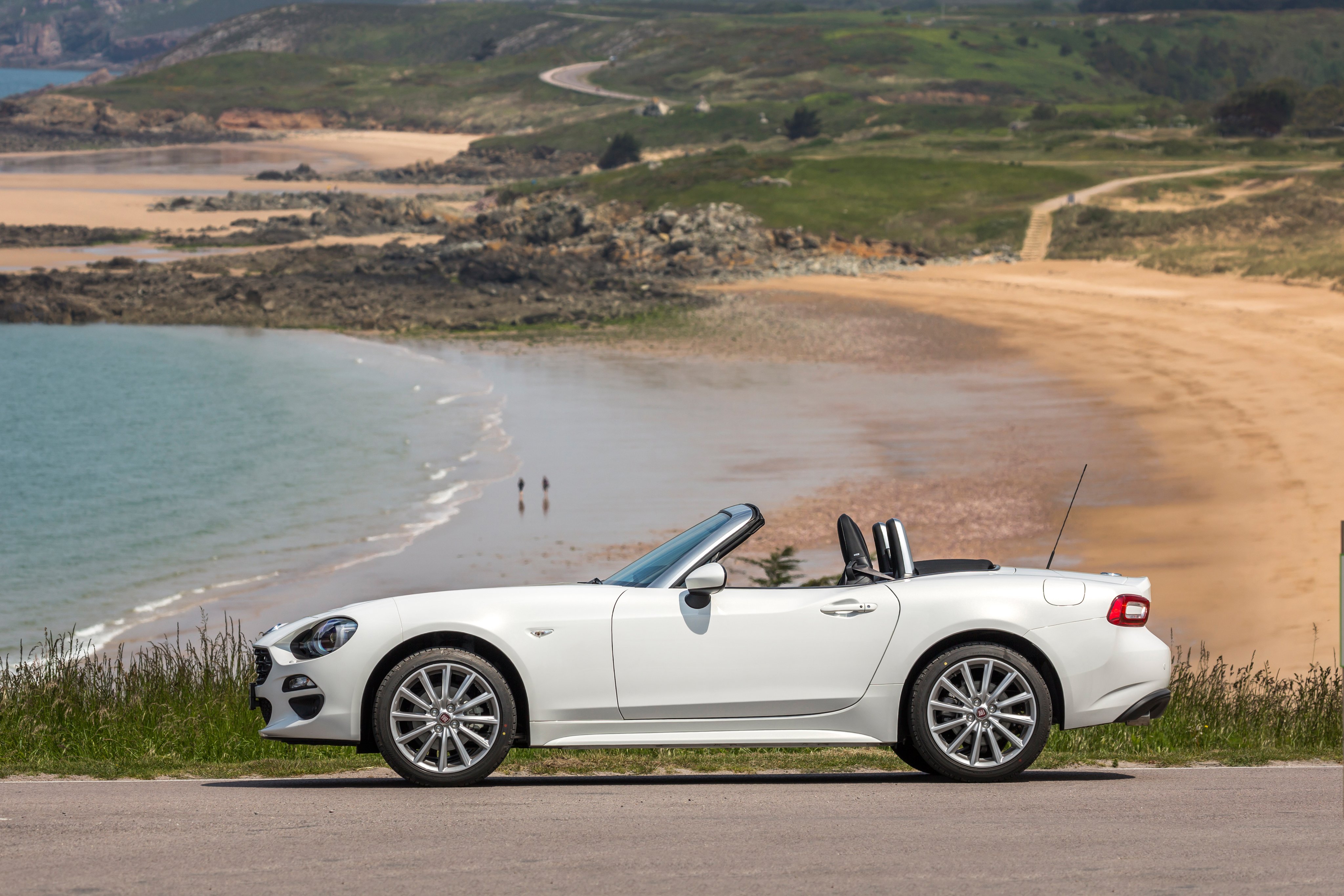 2016, Fiat, 124, Spider Wallpaper