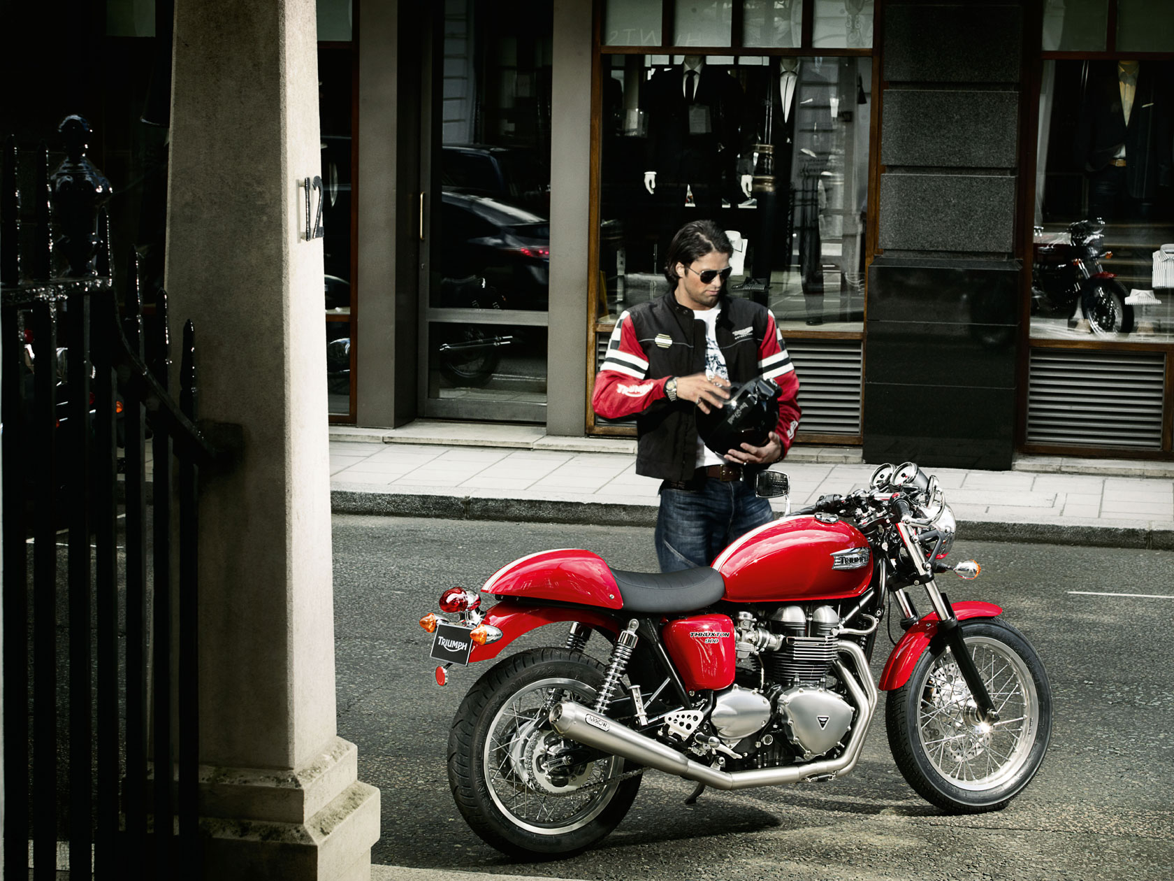 2010, Triumph, Thruxton Wallpaper