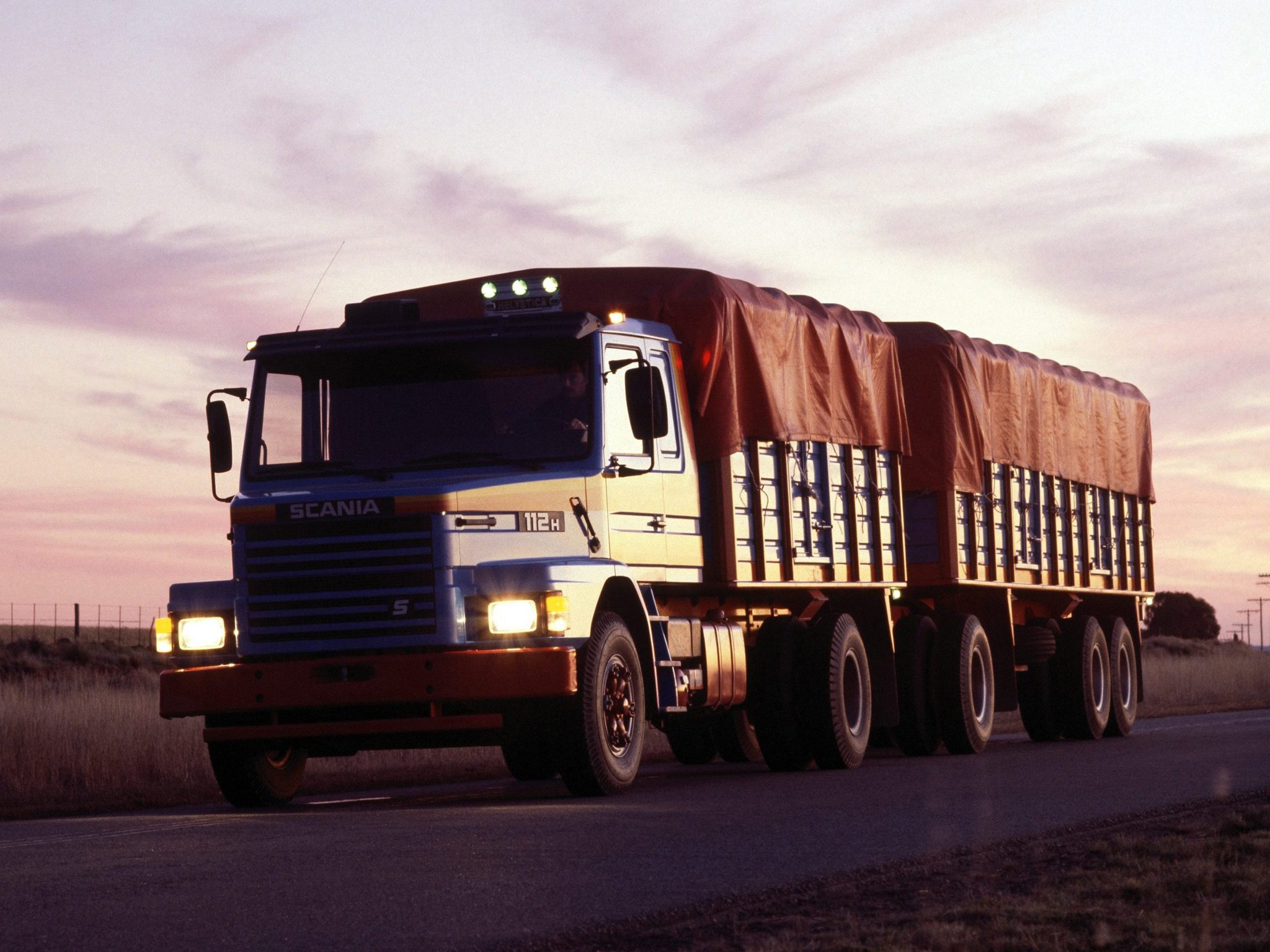 1982 90, Scania, T112h, 4a Wallpaper