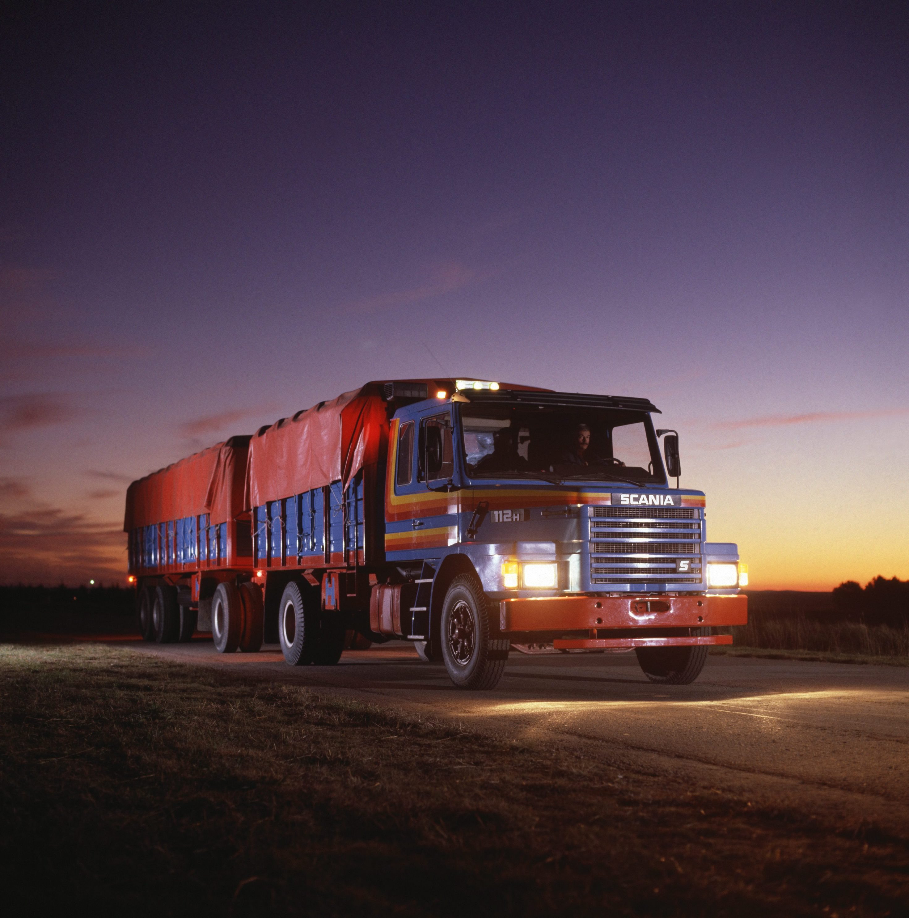 1982 90, Scania, T112h, 4a Wallpaper
