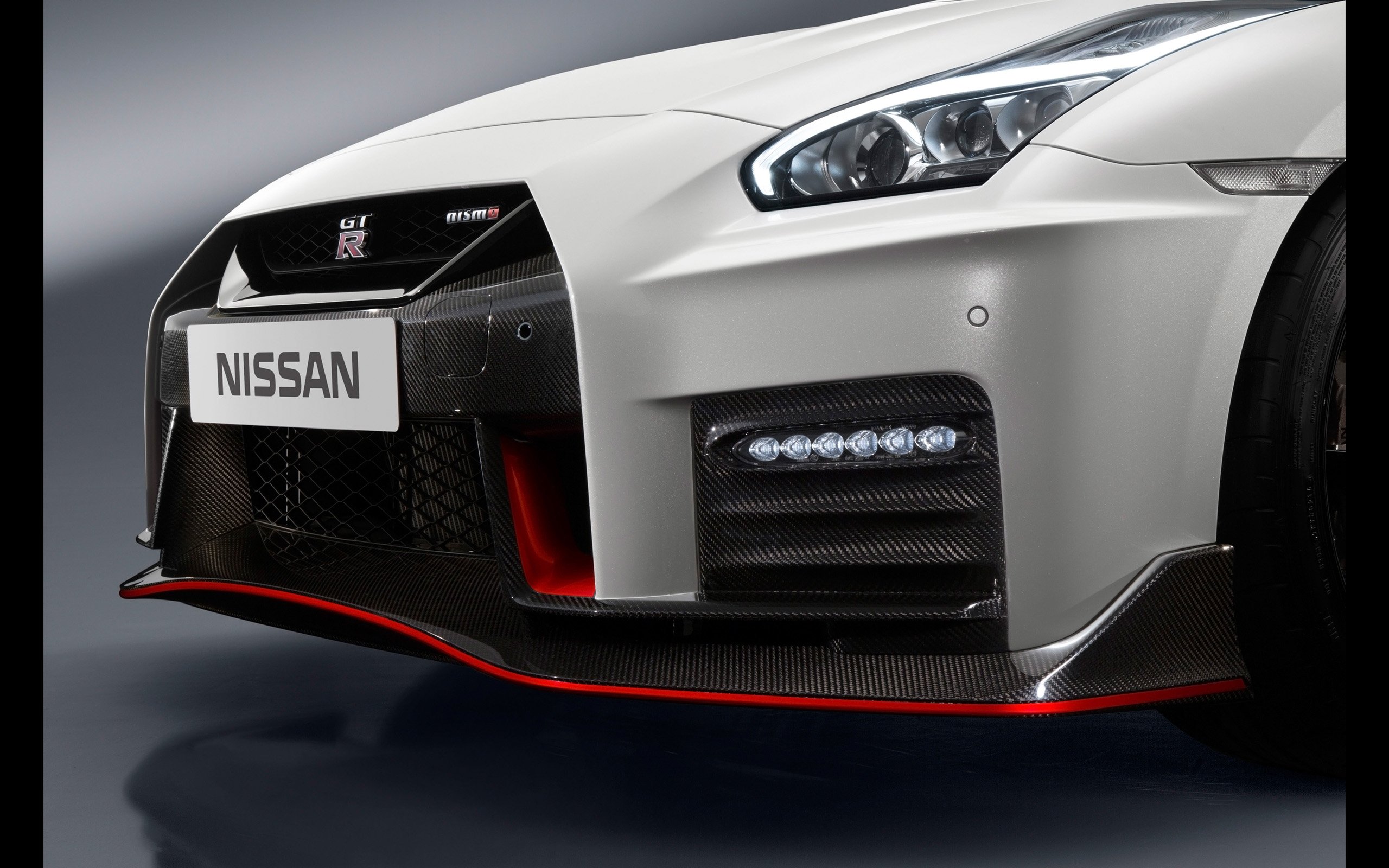 Nissan Gt R Nismo Supercar Godzilla Wallpapers Hd Desktop