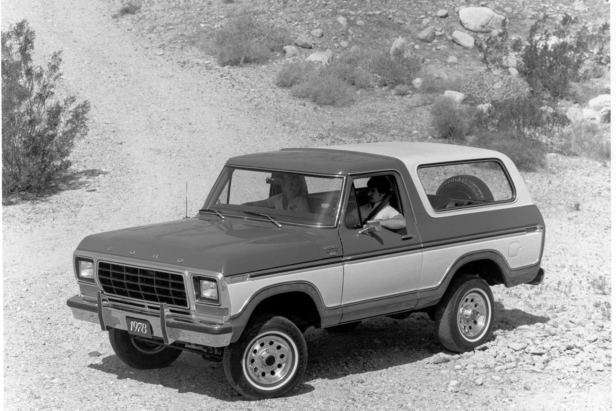 1966 16, Ford, Bronco, Offroad, 4x4, Custom, Truck, Suv Wallpaper