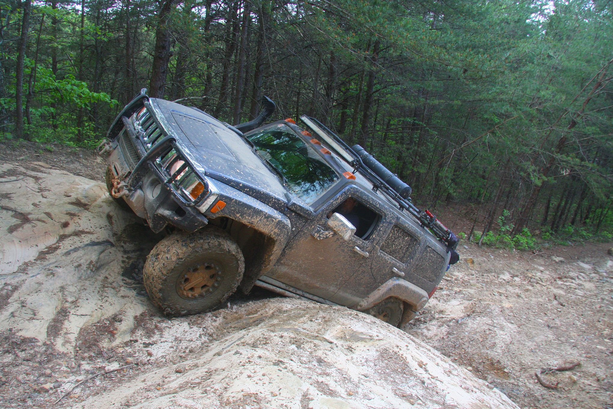 Hummer h2 SUV off Road