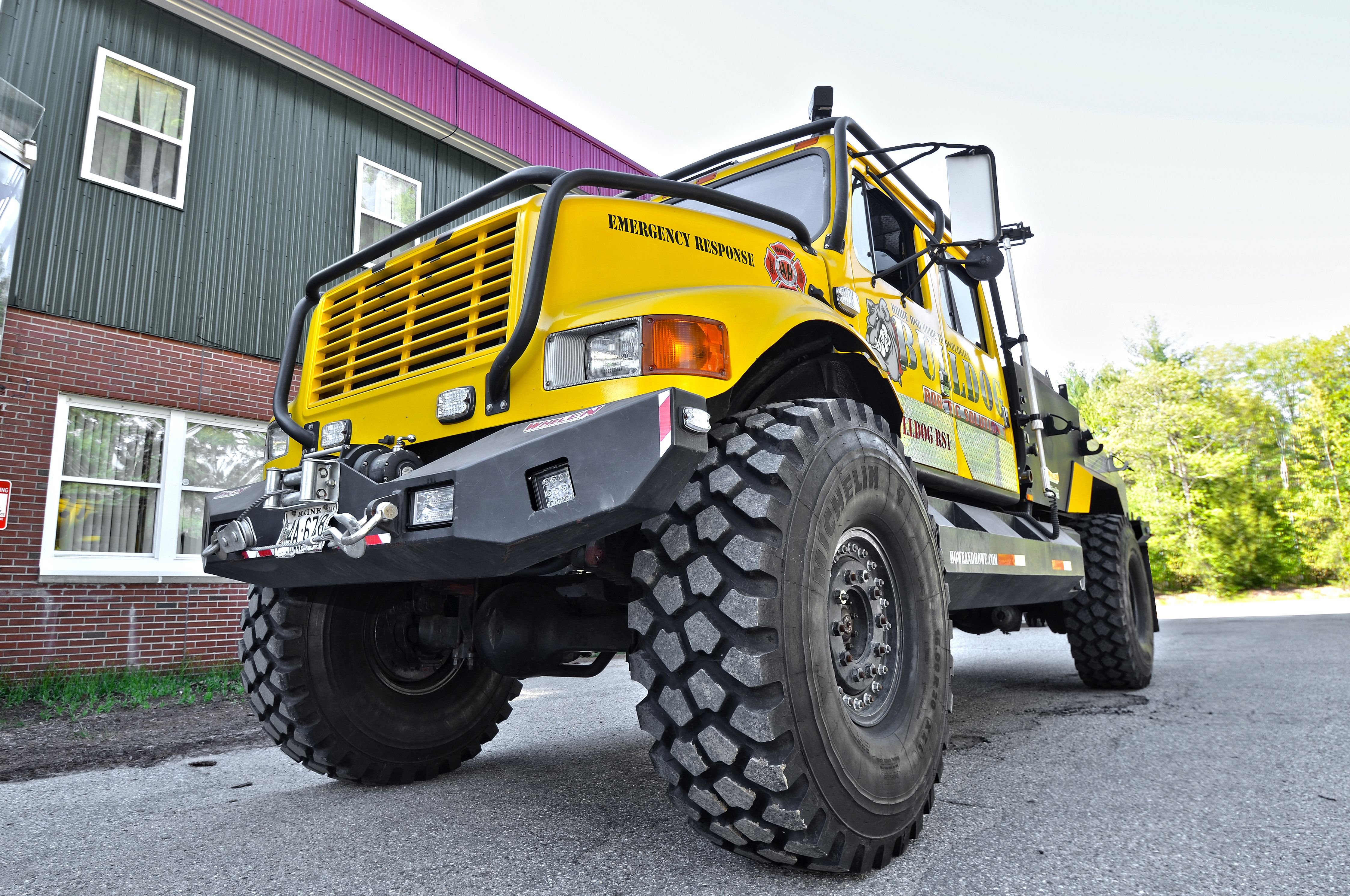 international, Brush, Truck, Offroad, 4x4, Semi, Tractor Wallpaper