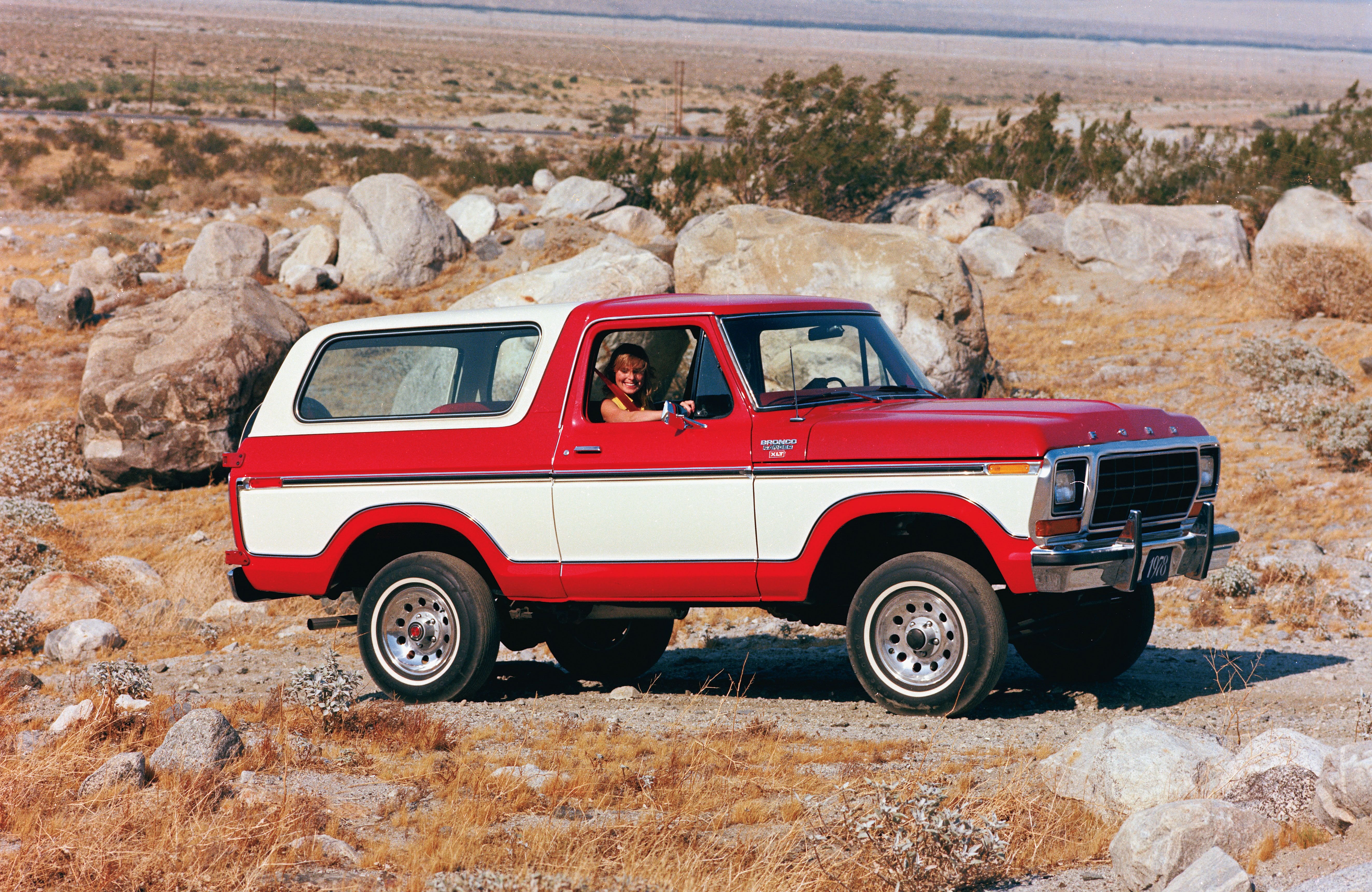 ford, Bronco, Offroad, 4x4, Custom, Truck, Suv Wallpaper