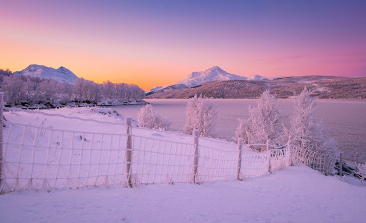 mountains, Winter, Norway, Lake, Snow, Fence, Nature HD Wallpaper Desktop Background
