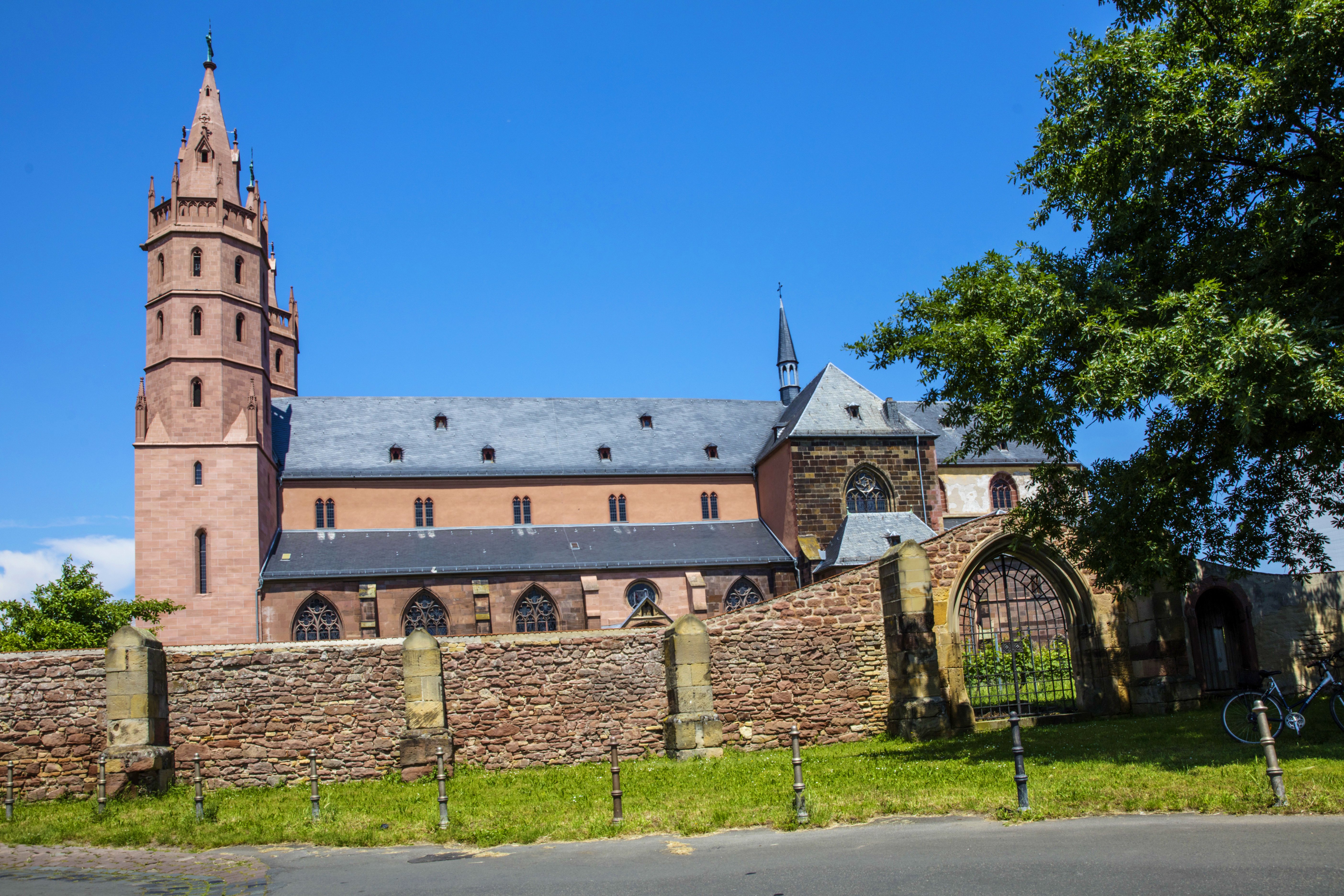 ermany, Houses, Night, Street, Lights, Street, Chemnitz, Cities Wallpaper