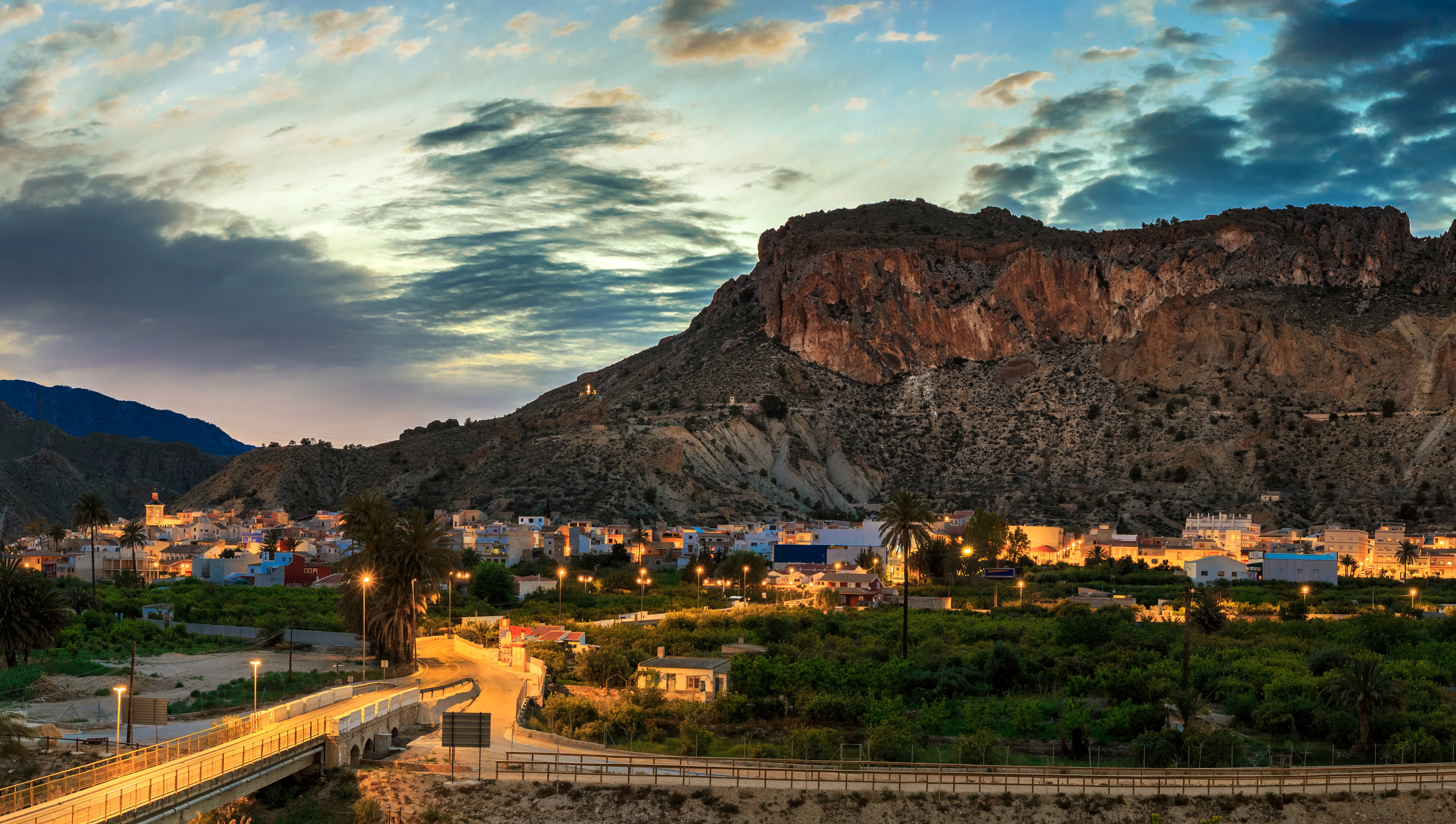 pain, Houses, Stairs, Girona, Cities Wallpapers HD / Desktop and Mobile Backgrounds