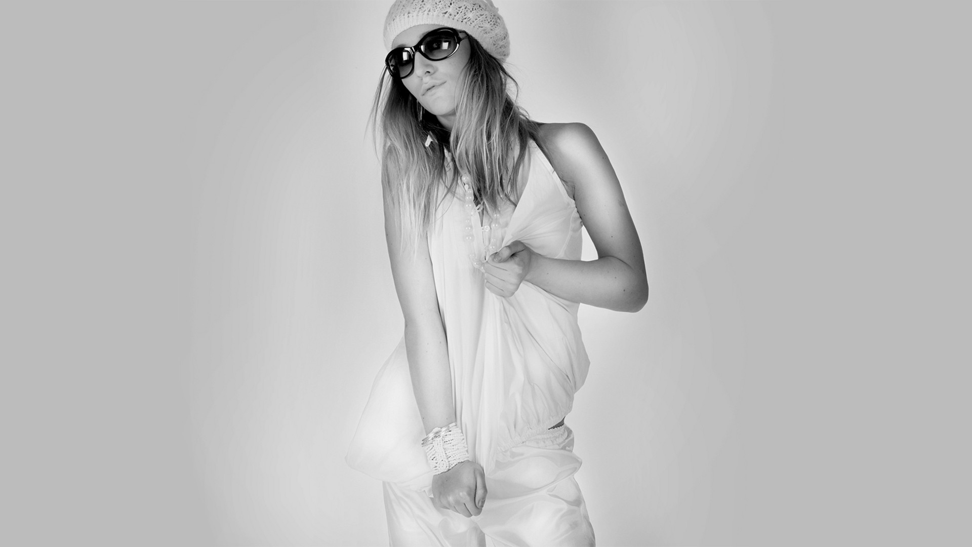 women, Sunglasses, Monochrome, Hats Wallpaper