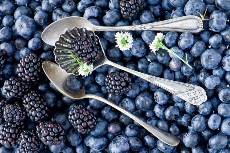berries, Blueberries, Blackberries, Spoons, Flowers, Bokeh HD Wallpaper Desktop Background