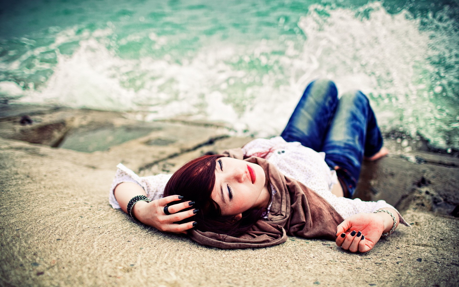 women, Coast, Sea, Waves, Redheads, Models, Rocks, Lying, Down Wallpaper