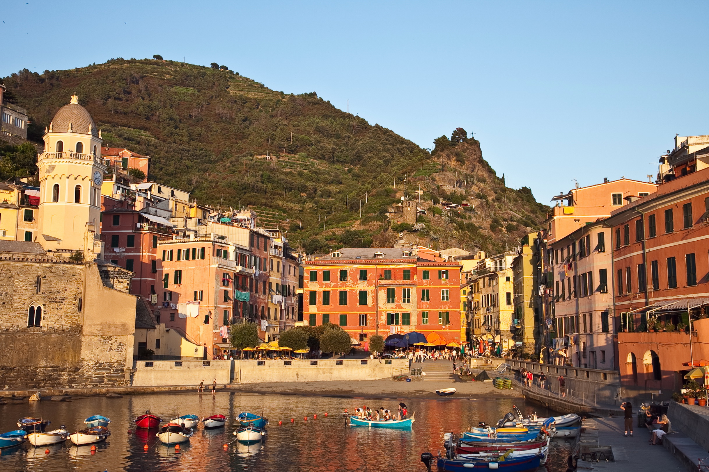 italy, Houses, Mountains, Boats, Vernazza, Liguria, Cities Wallpaper