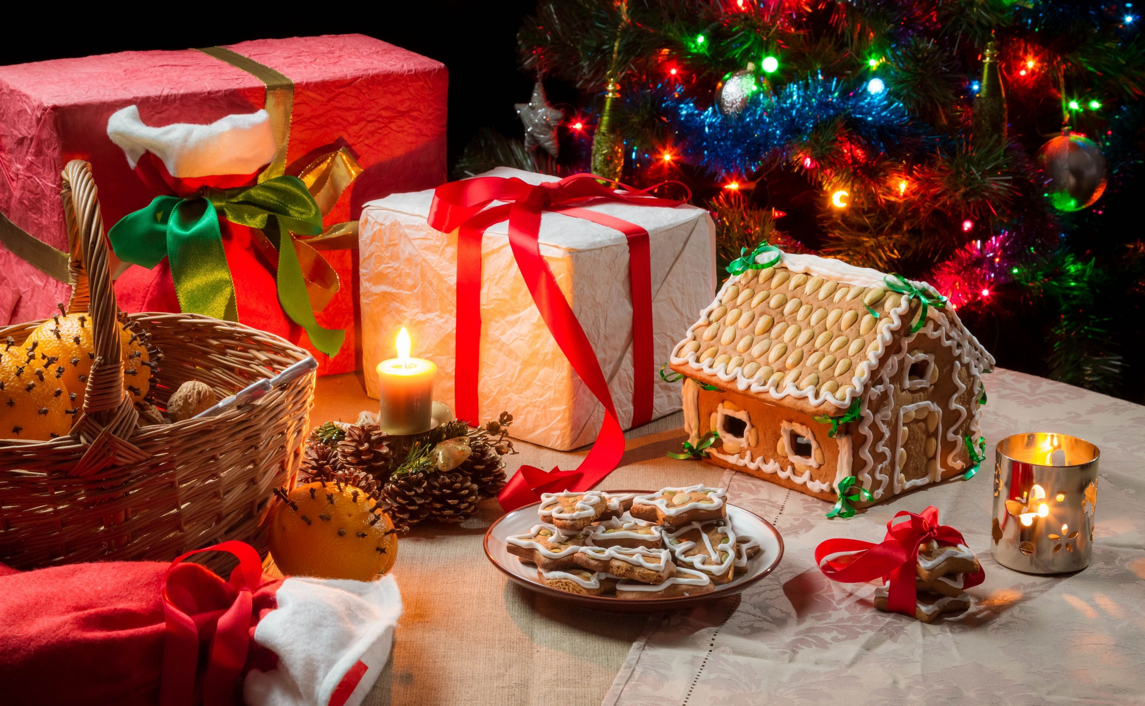 new, Year, Gifts, Candles, Cookies, Gingerbread, House, Basket, Oranges, Christmas Wallpaper
